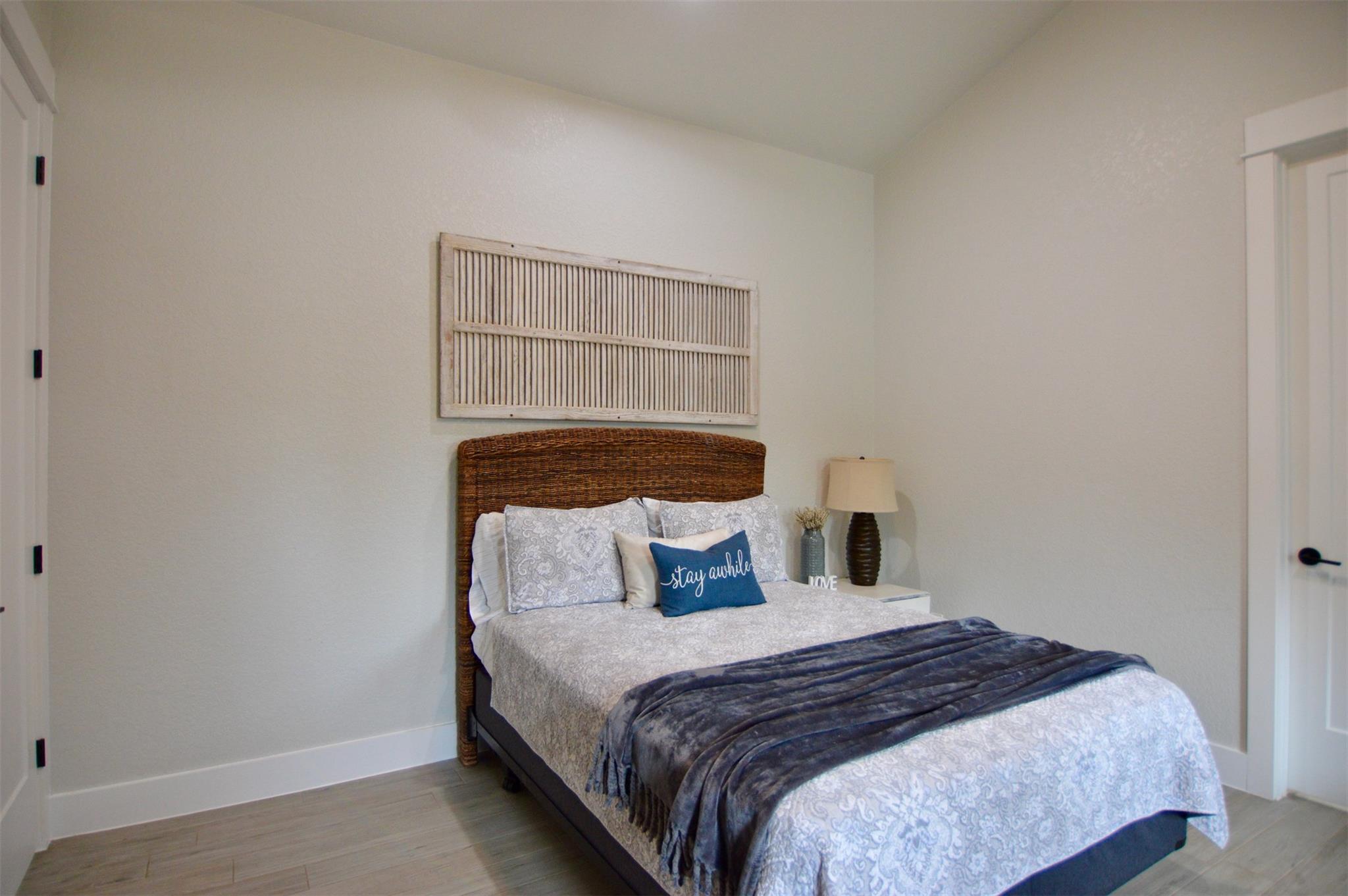 1108 Long Holw, Canyon Lake, TX 78133