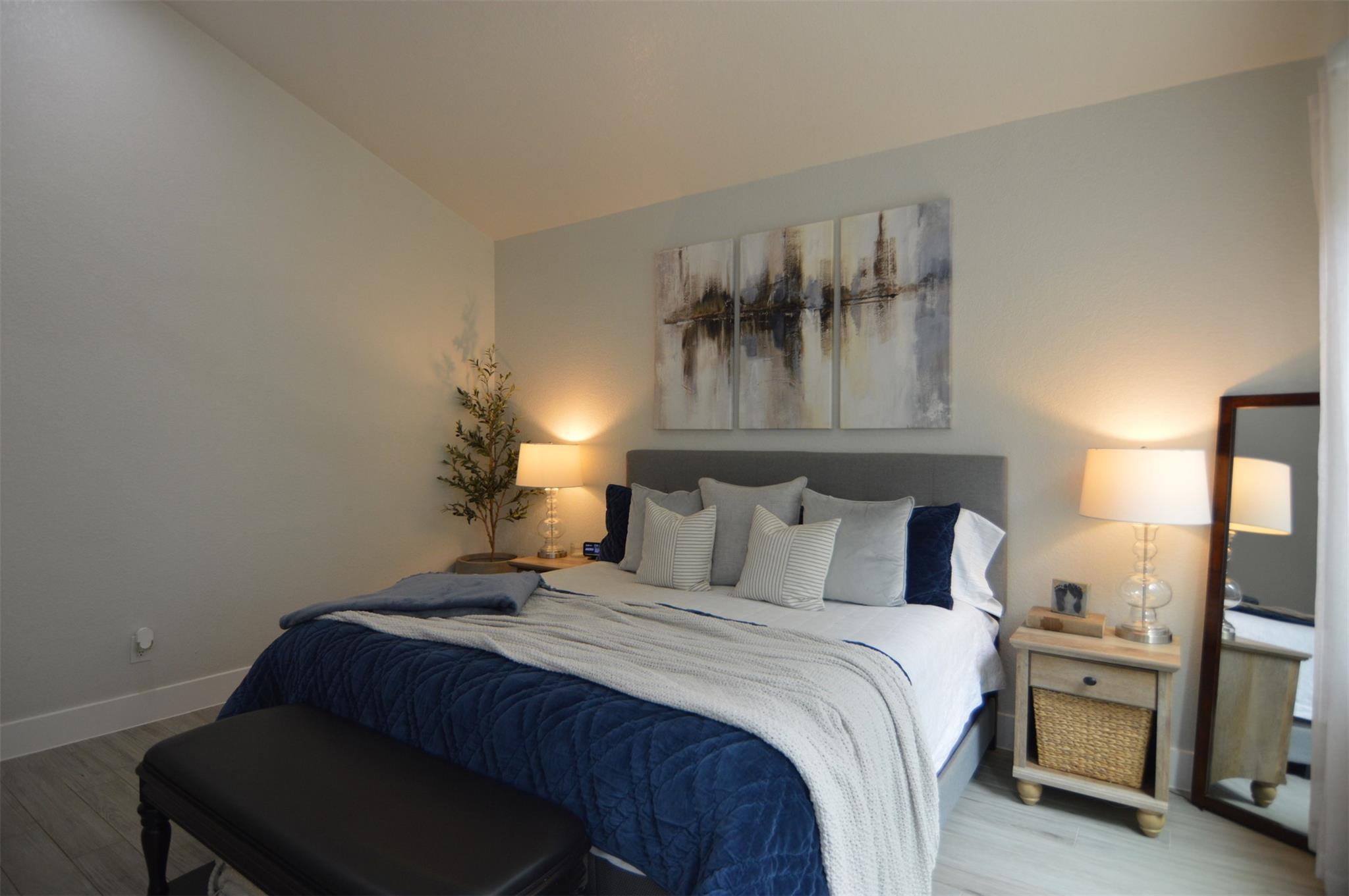 1108 Long Holw, Canyon Lake, TX 78133