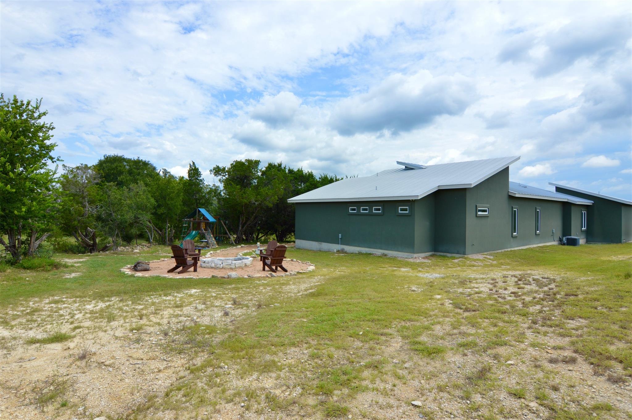 1108 Long Holw, Canyon Lake, TX 78133