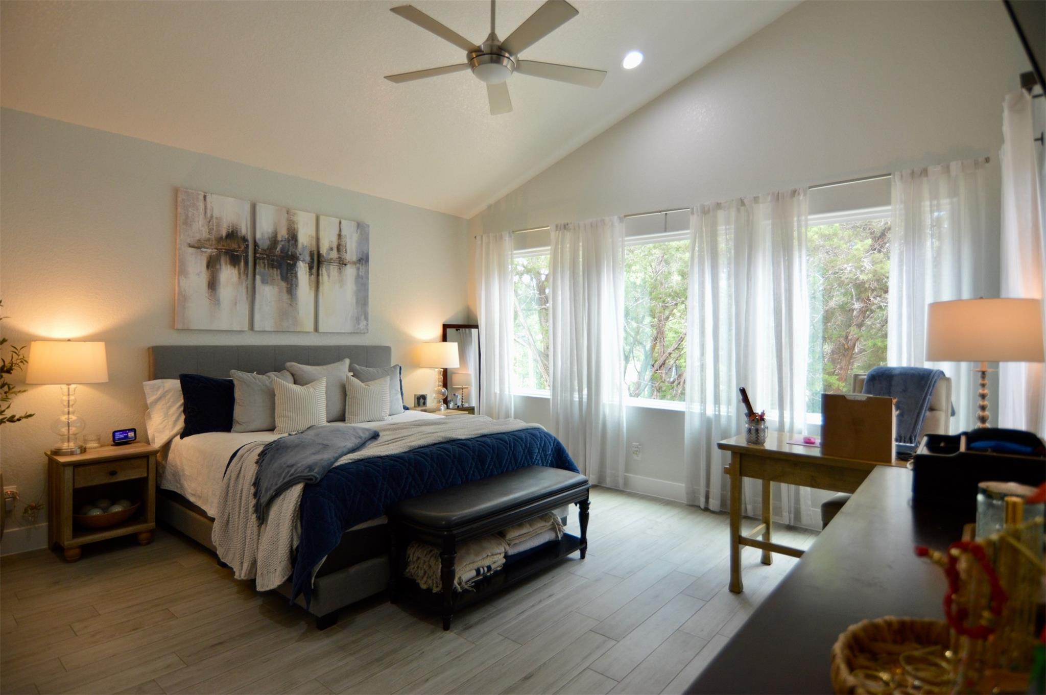 1108 Long Holw, Canyon Lake, TX 78133