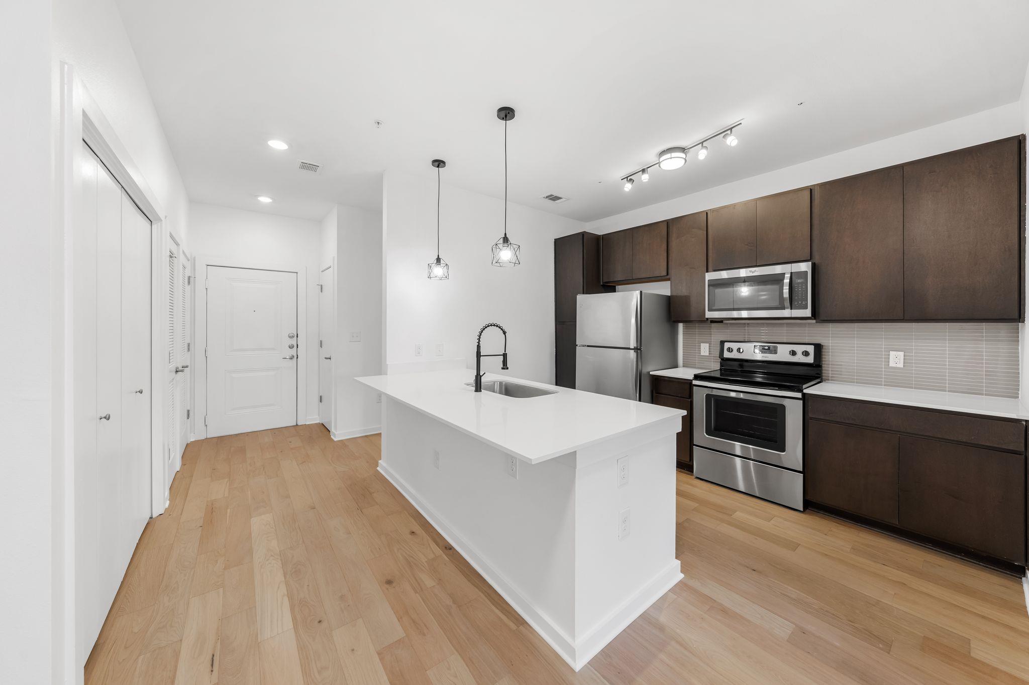 2505 Thornton Rd # 1202, Austin, TX 78704