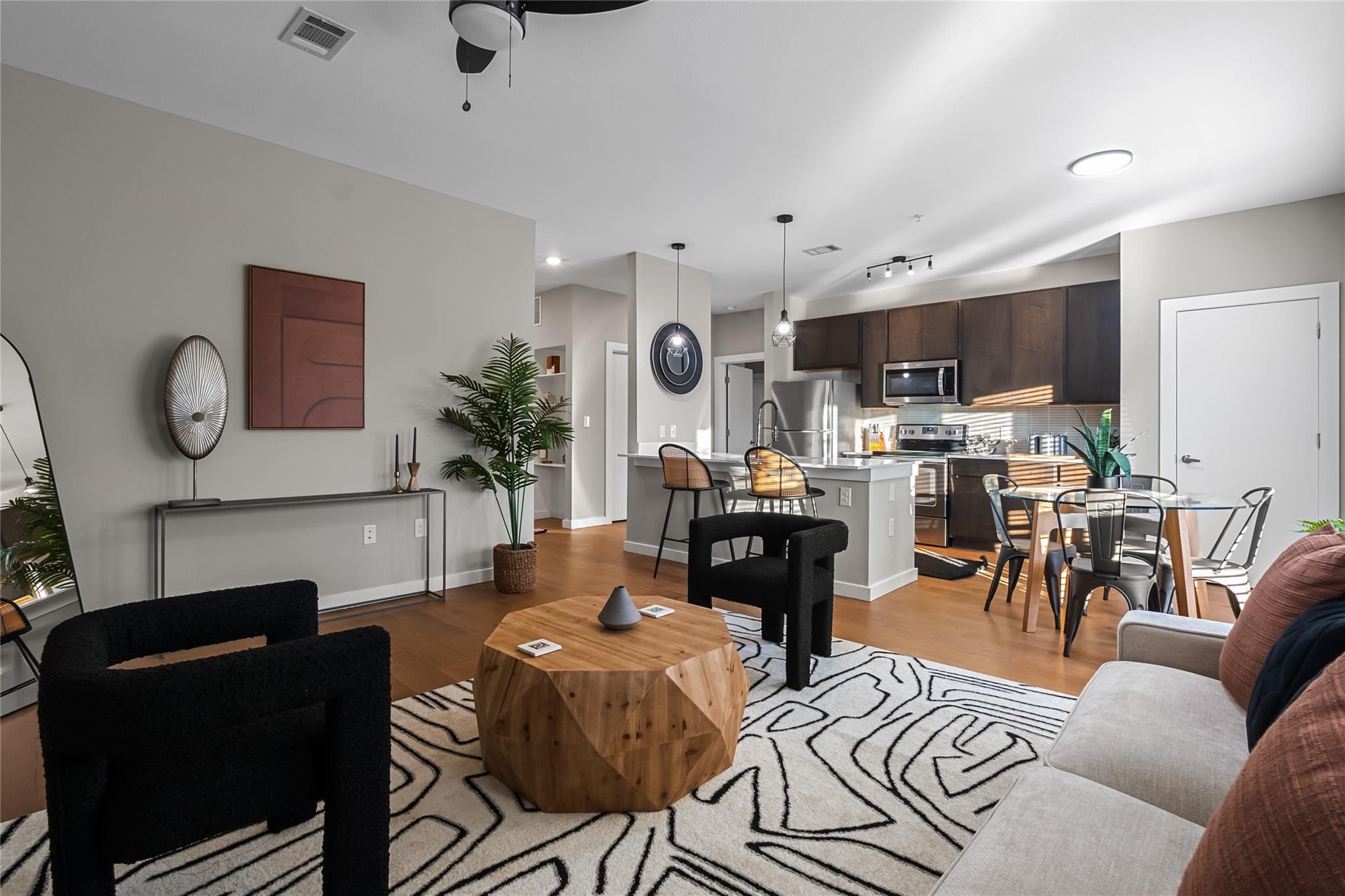 2505 Thornton Rd # 2312, Austin, TX 78704