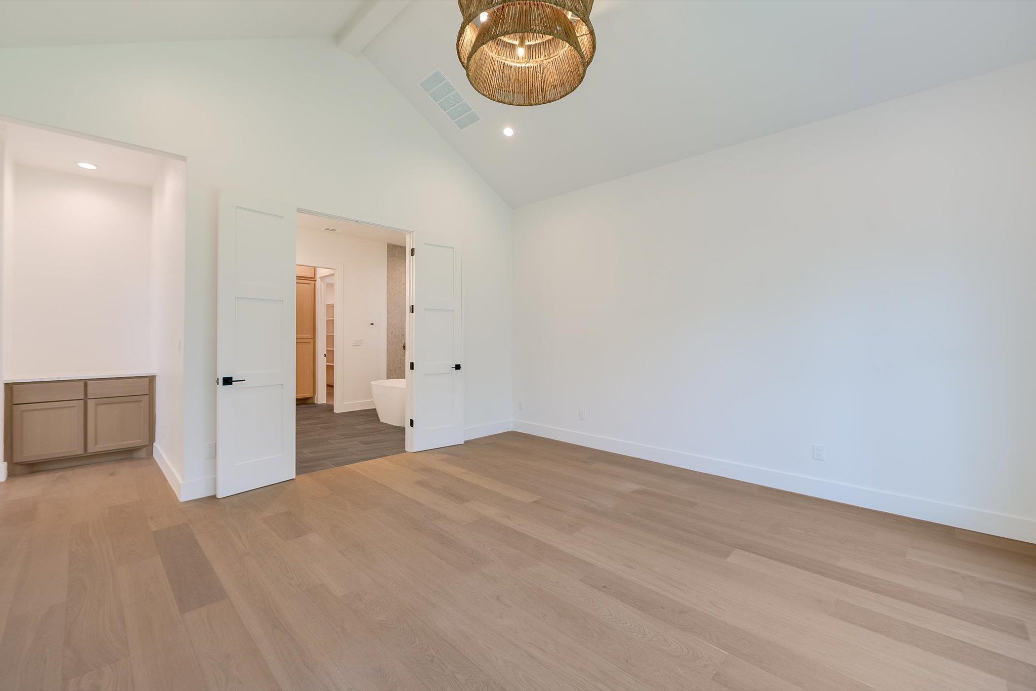 109 Willow Hill Dr, Georgetown, TX 78633