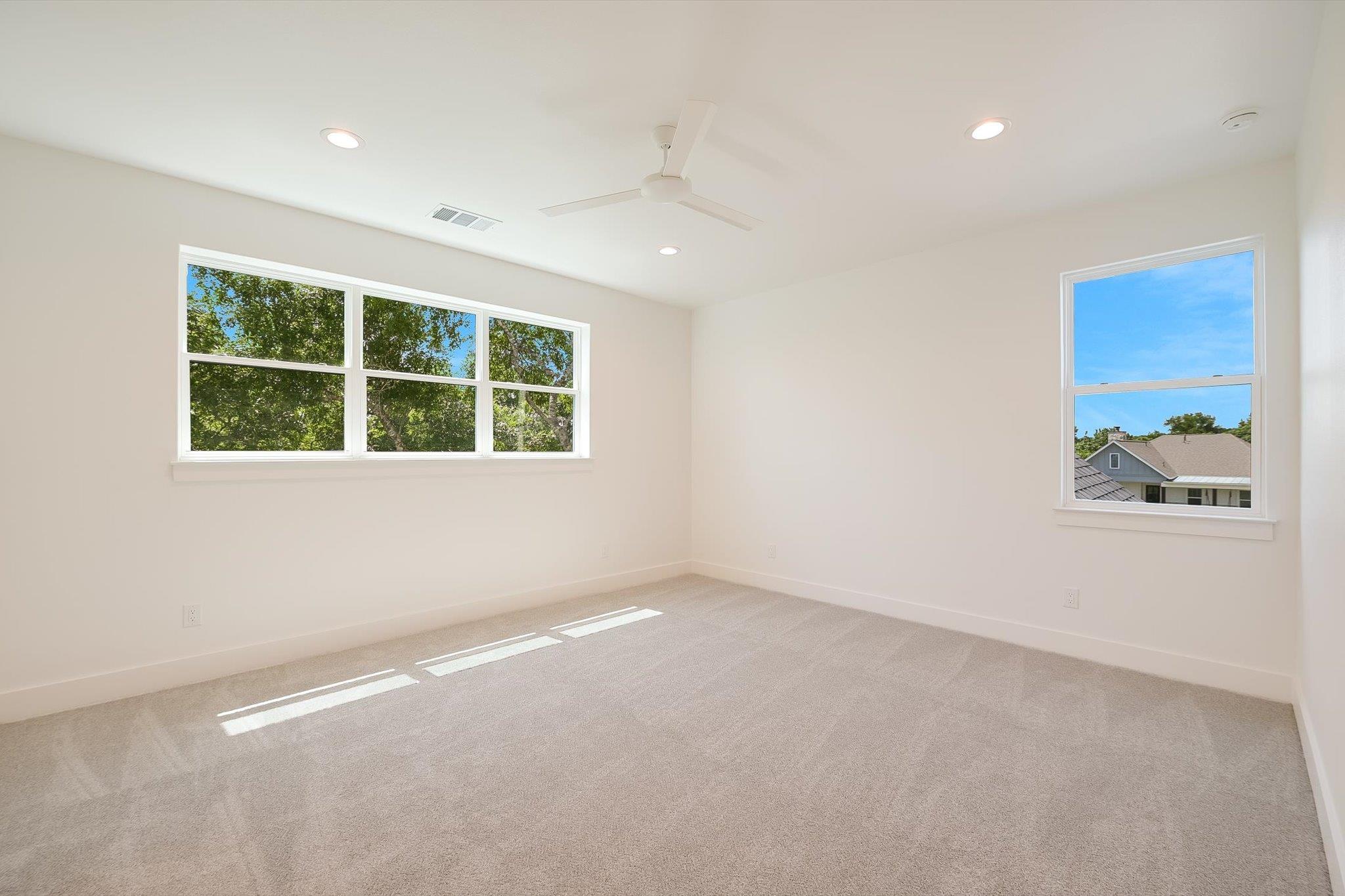 109 Willow Hill Dr, Georgetown, TX 78633