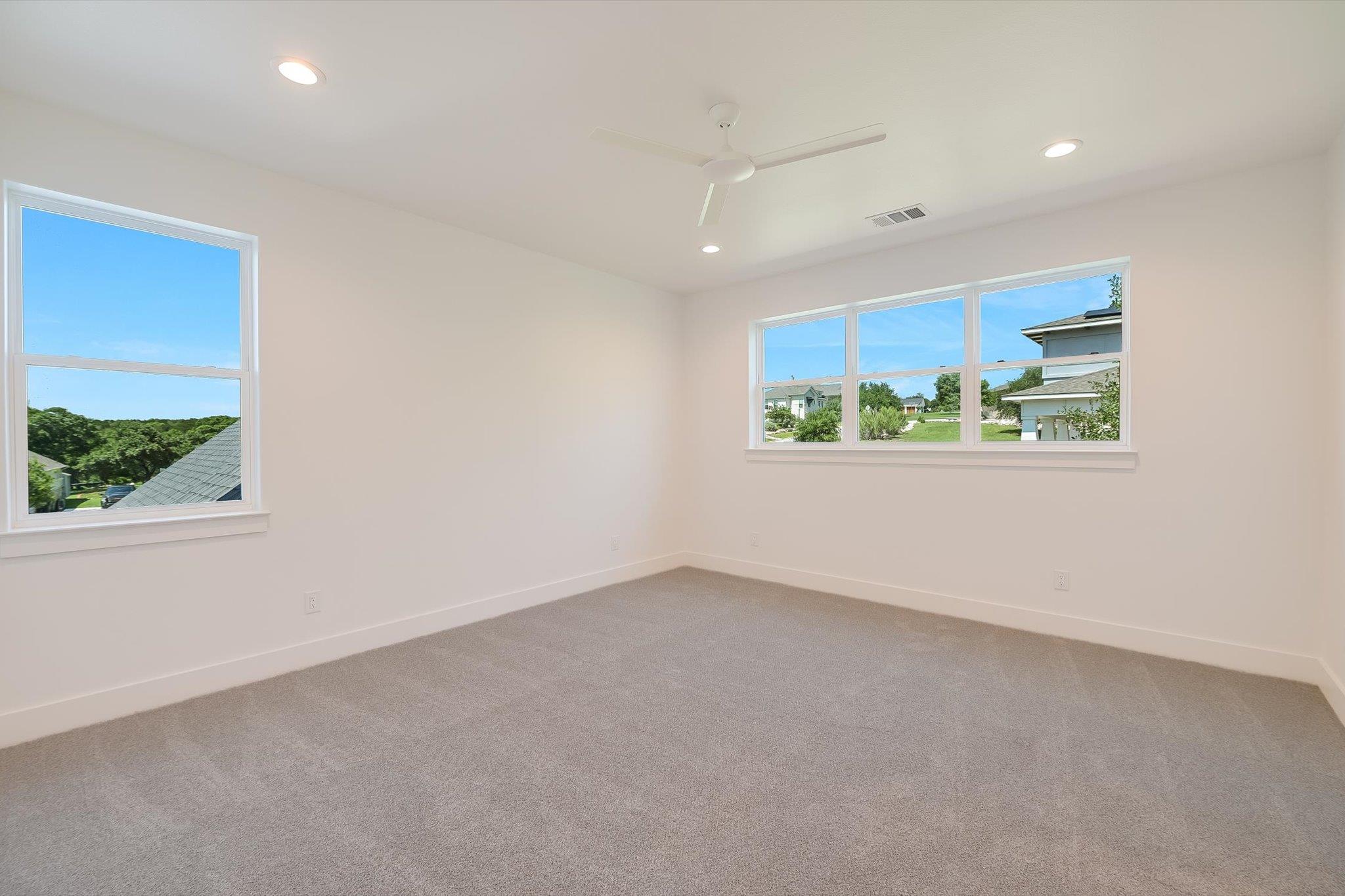 109 Willow Hill Dr, Georgetown, TX 78633