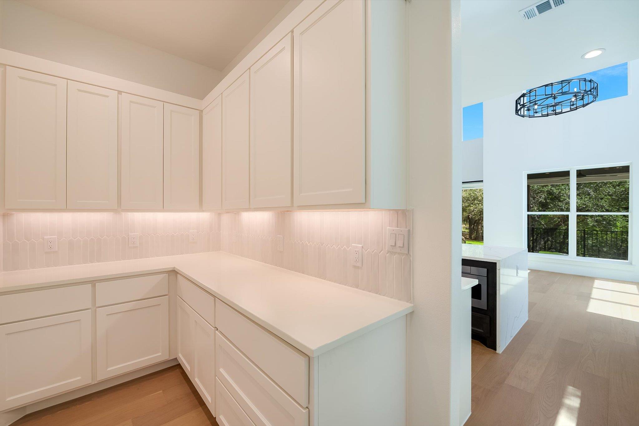 109 Willow Hill Dr, Georgetown, TX 78633