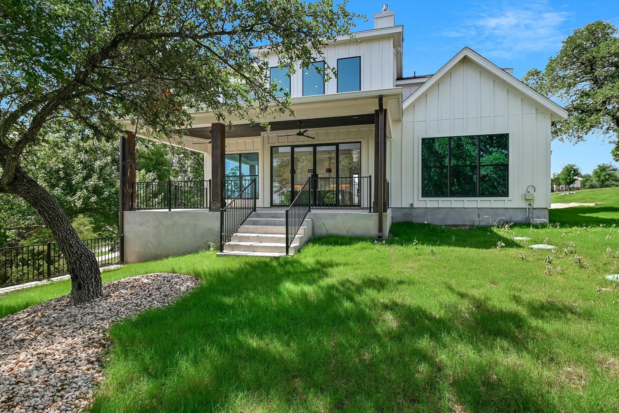 109 Willow Hill Dr, Georgetown, TX 78633