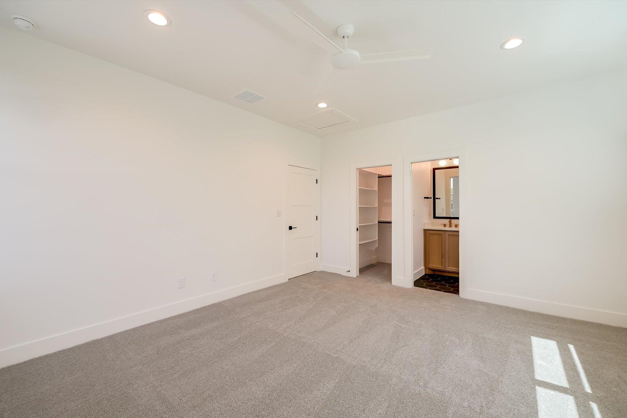 109 Willow Hill Dr, Georgetown, TX 78633