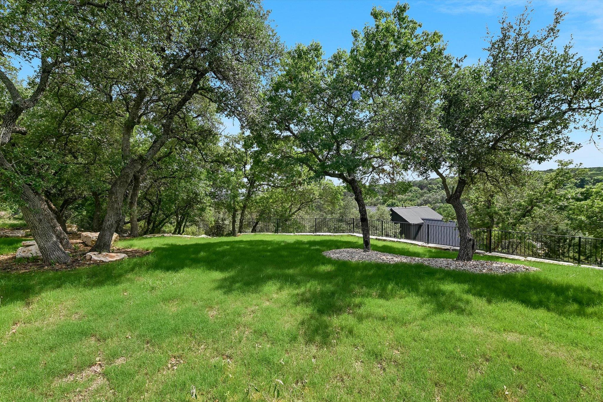 109 Willow Hill Dr, Georgetown, TX 78633