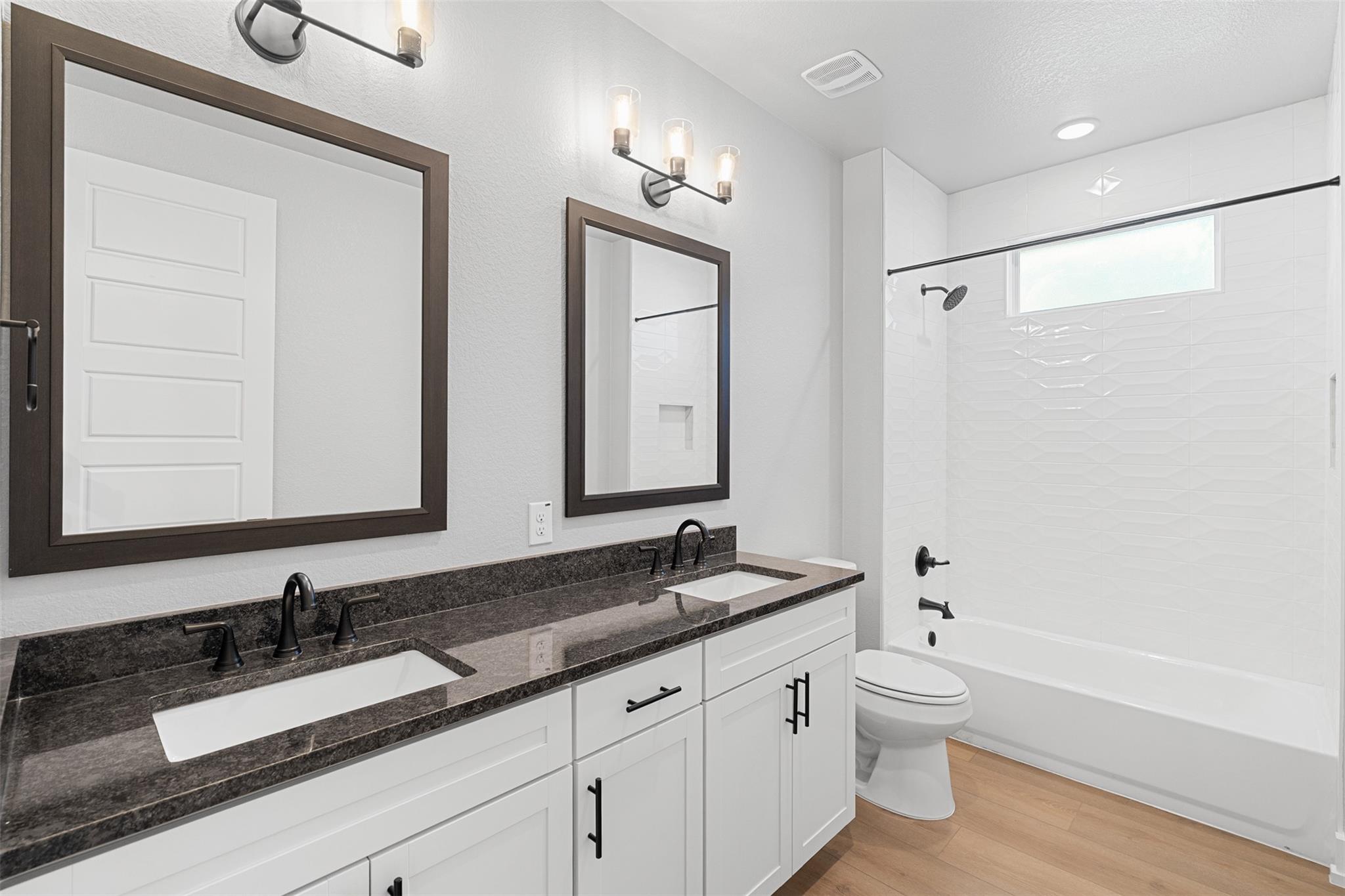 914 High Plains Dr, Nolanville, TX 76559