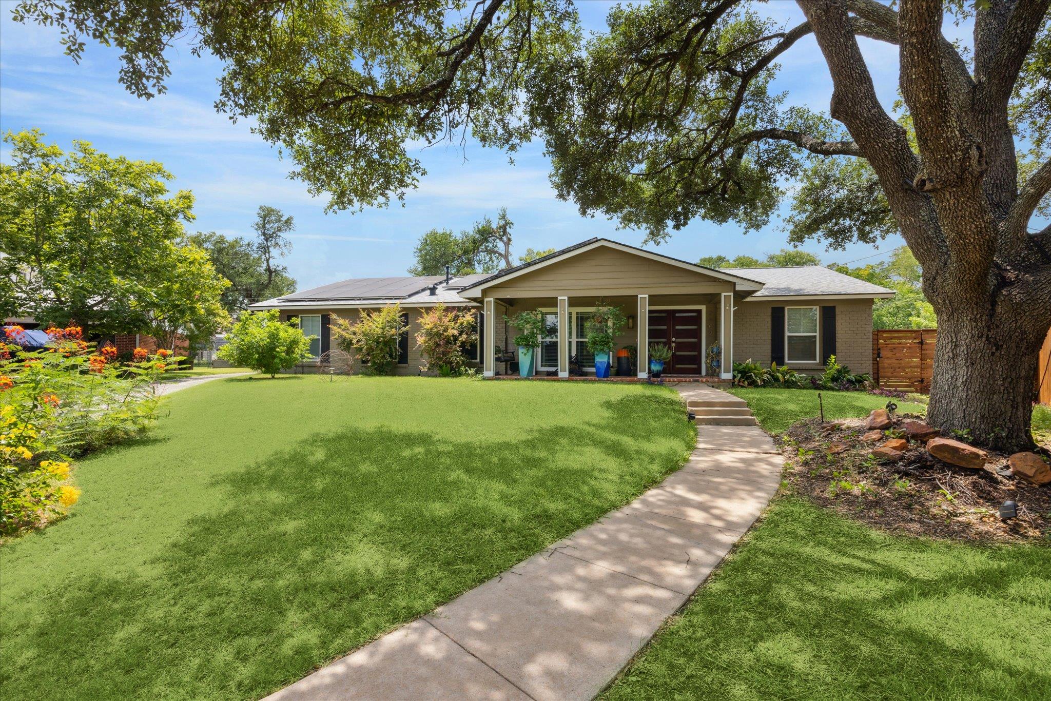2402 Stevens Cv, Austin, TX 78723