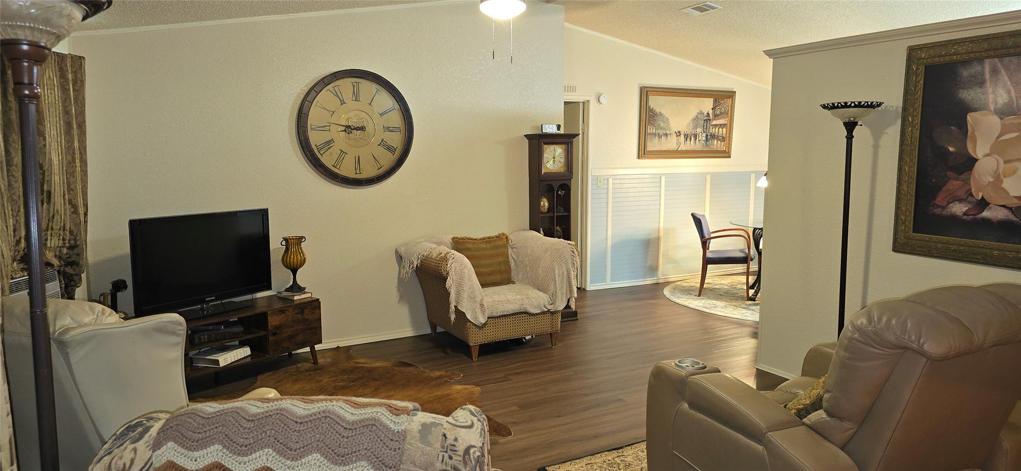 2002 Citation Dr, Del Valle, TX 78617