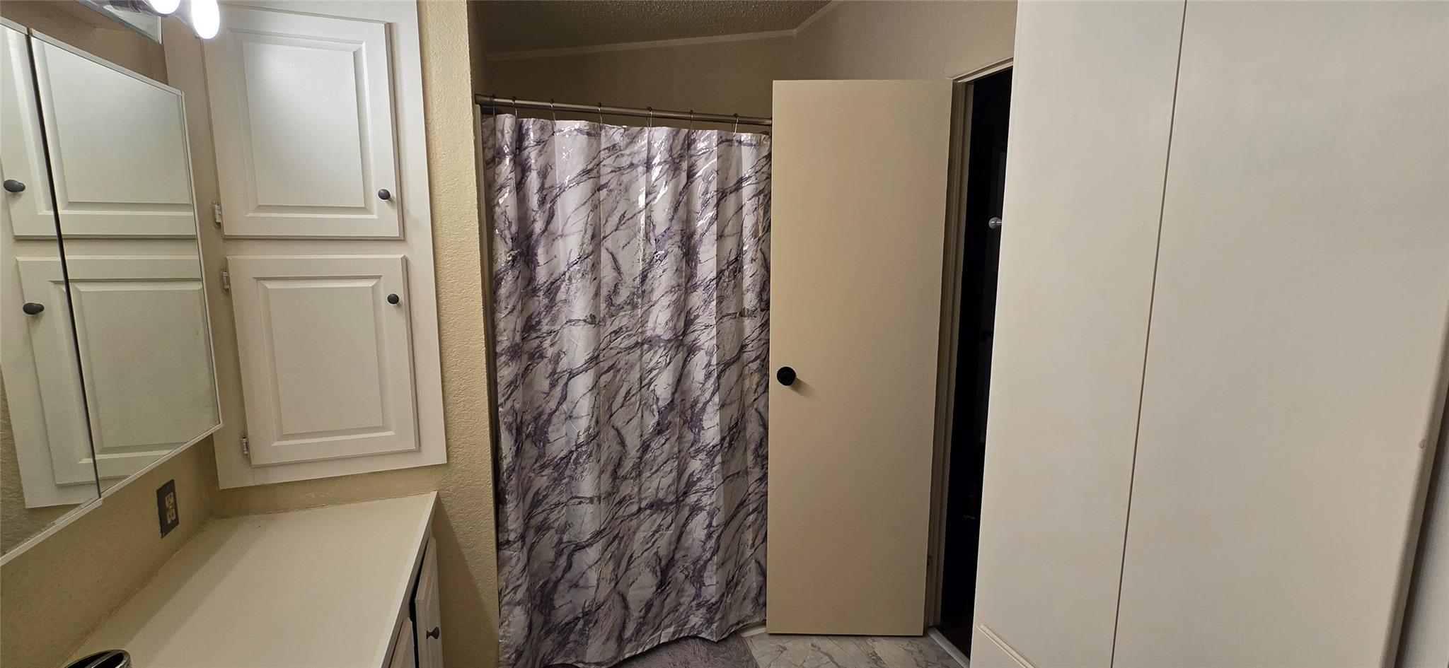 2002 Citation Dr, Del Valle, TX 78617