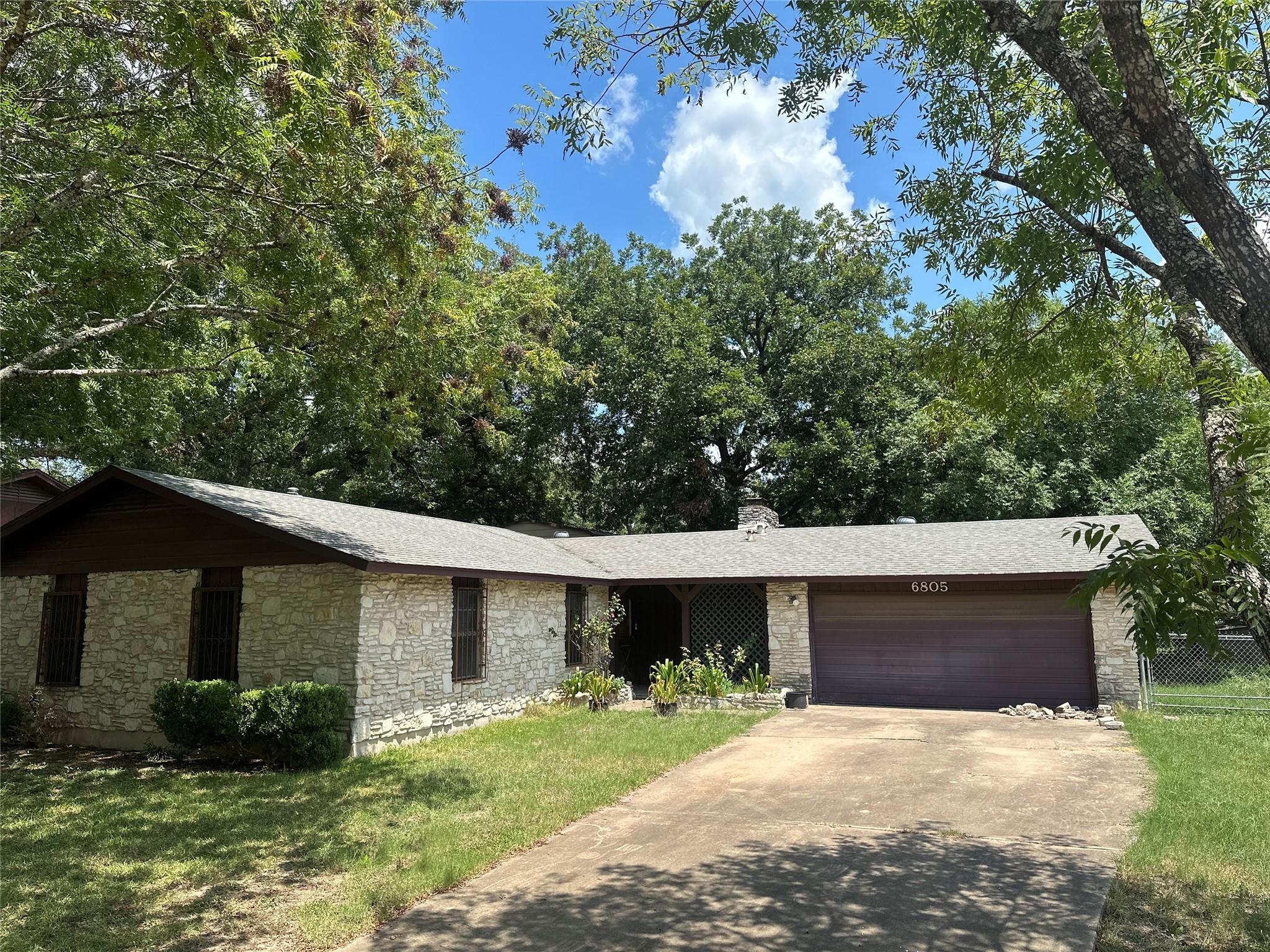6805 Crystalbrook Dr, Austin, TX 78724