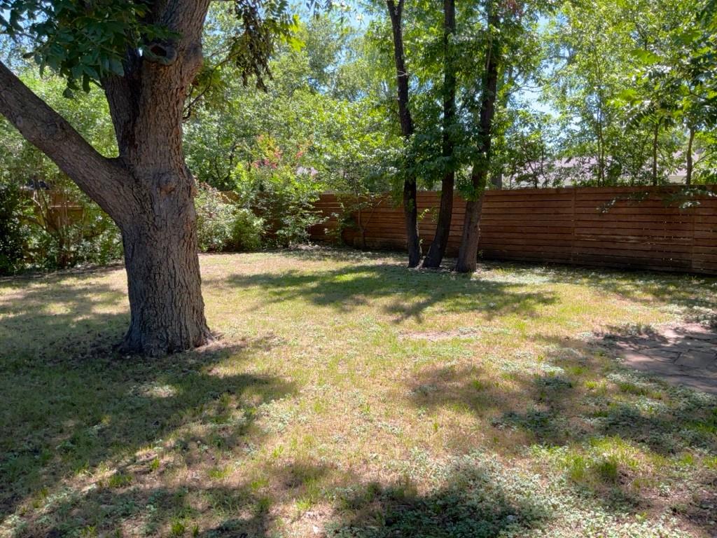 806 E 3rd St, Georgetown, TX 78626