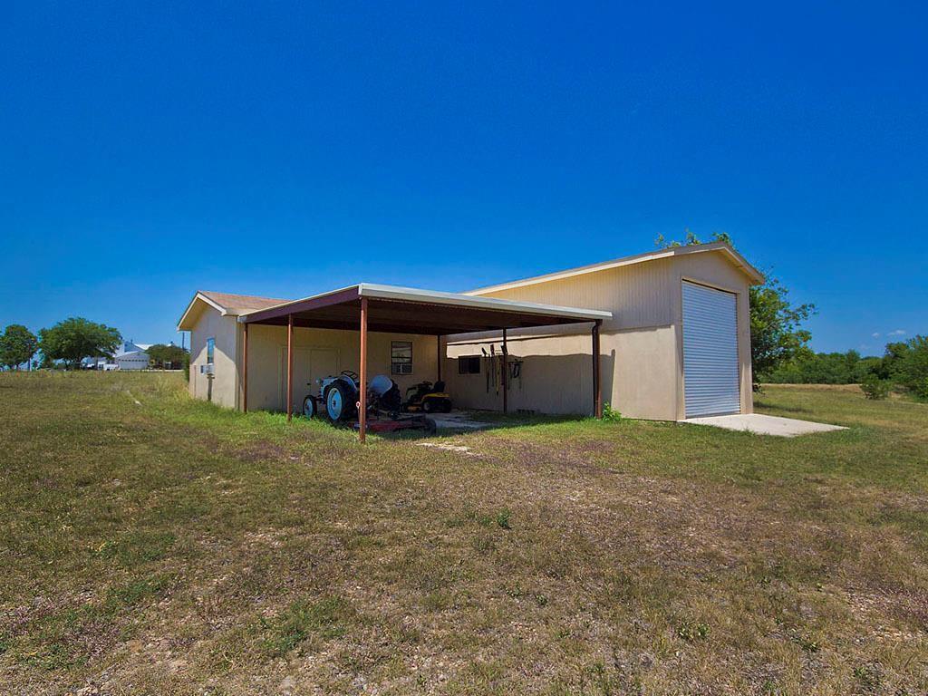 1501 Cotton Gin Rd E, Kyle, TX 78640