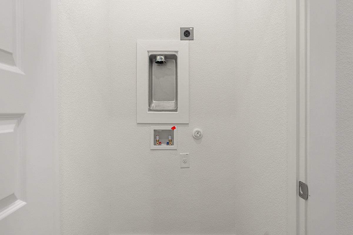 200 W 56th St # 1104, Austin, TX 78751