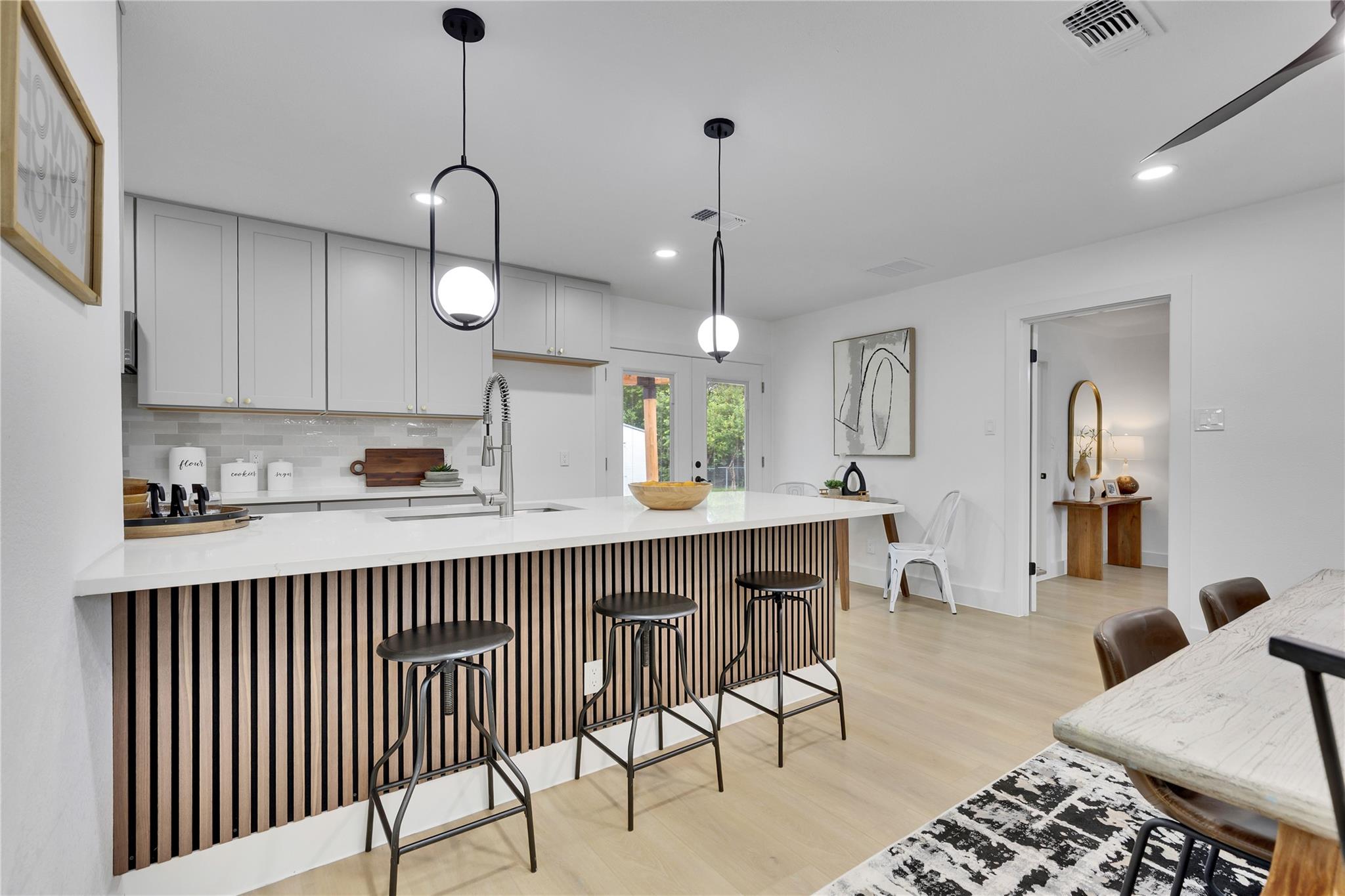 5508 Mapleleaf Dr, Austin, TX 78723