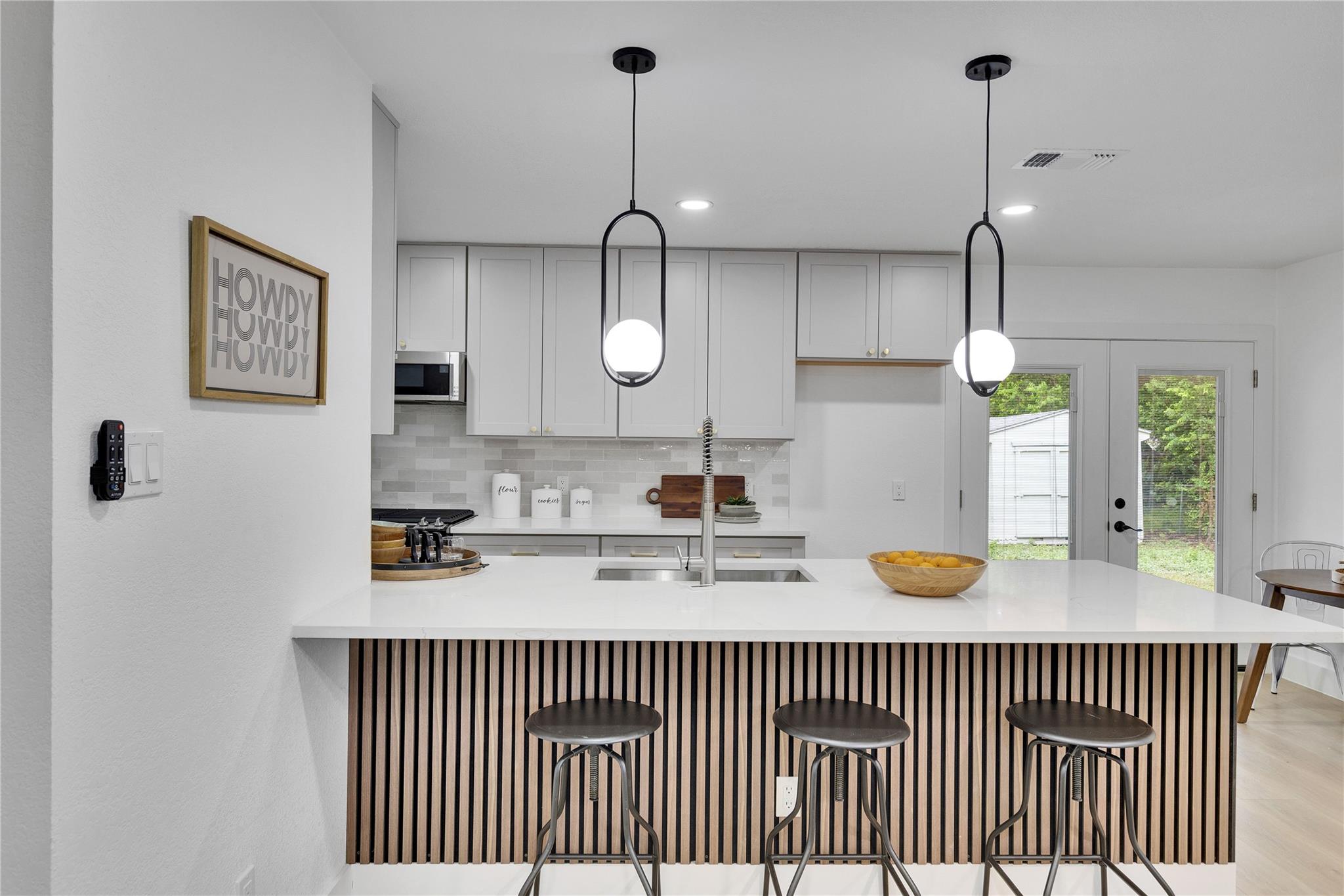 5508 Mapleleaf Dr, Austin, TX 78723