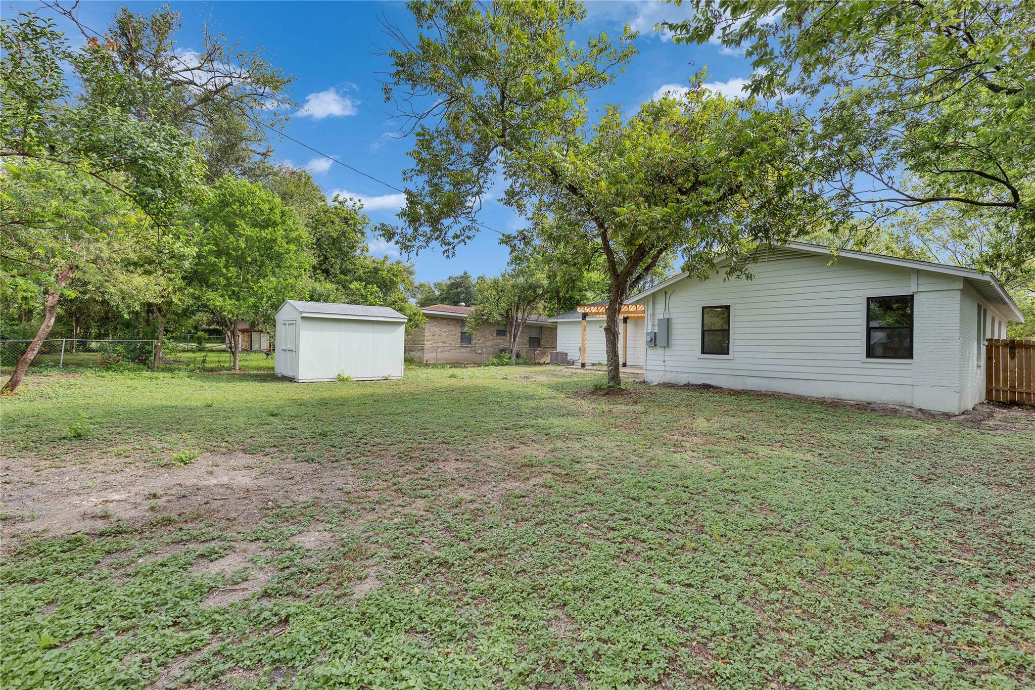 5508 Mapleleaf Dr, Austin, TX 78723