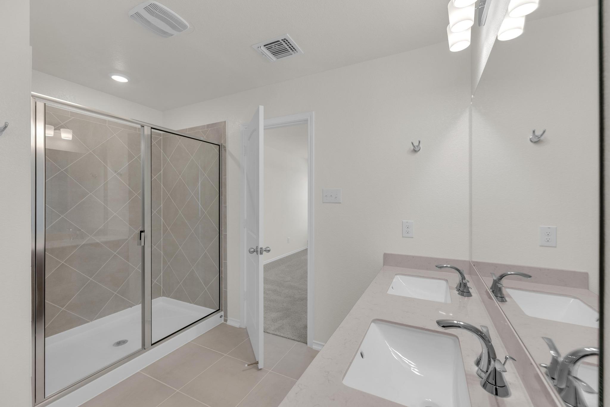 225 Robert Hightower Dr, Jarrell, TX 76537