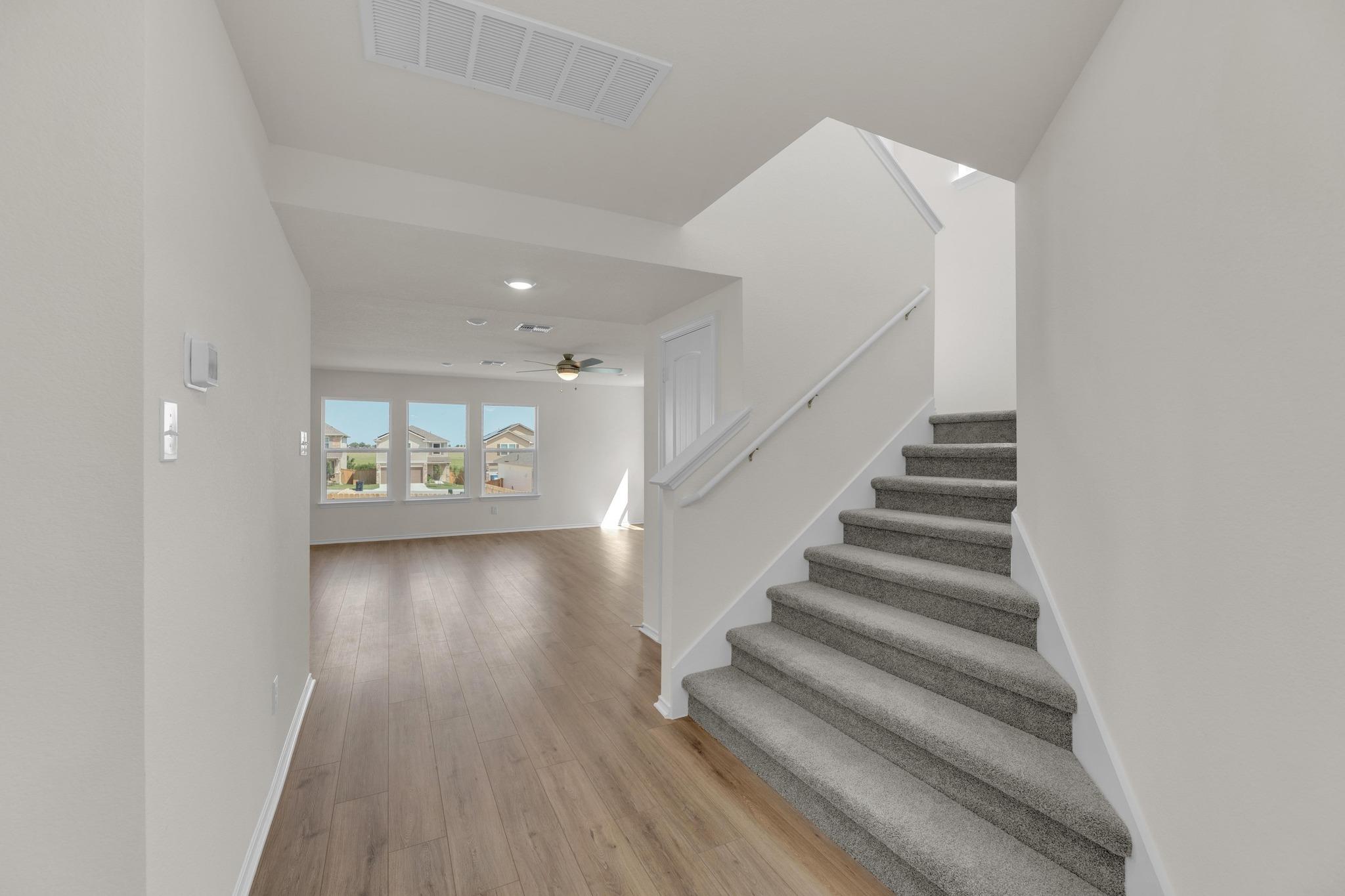 225 Robert Hightower Dr, Jarrell, TX 76537