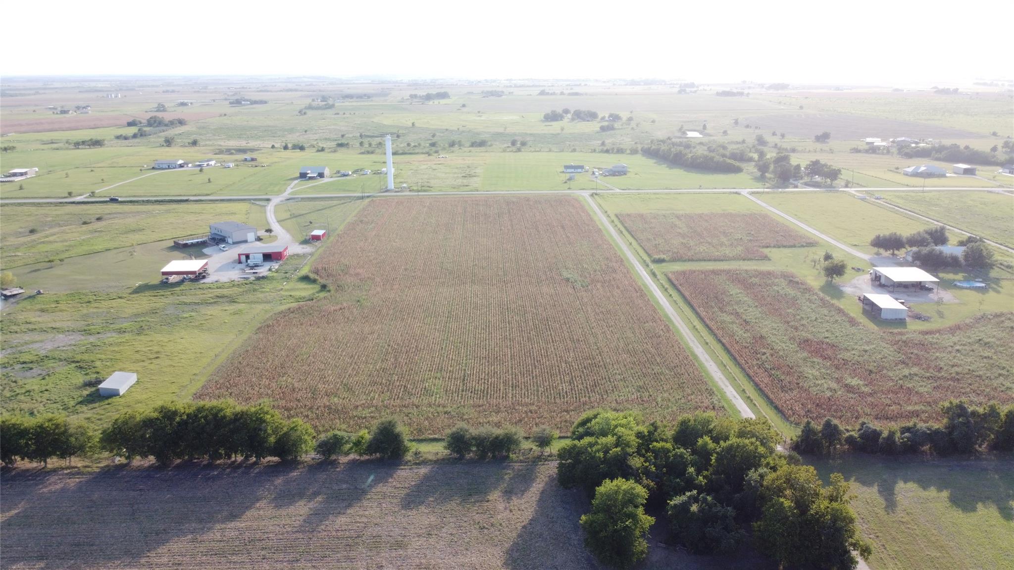 1295 County Road 432 Rd, Taylor, TX 76574