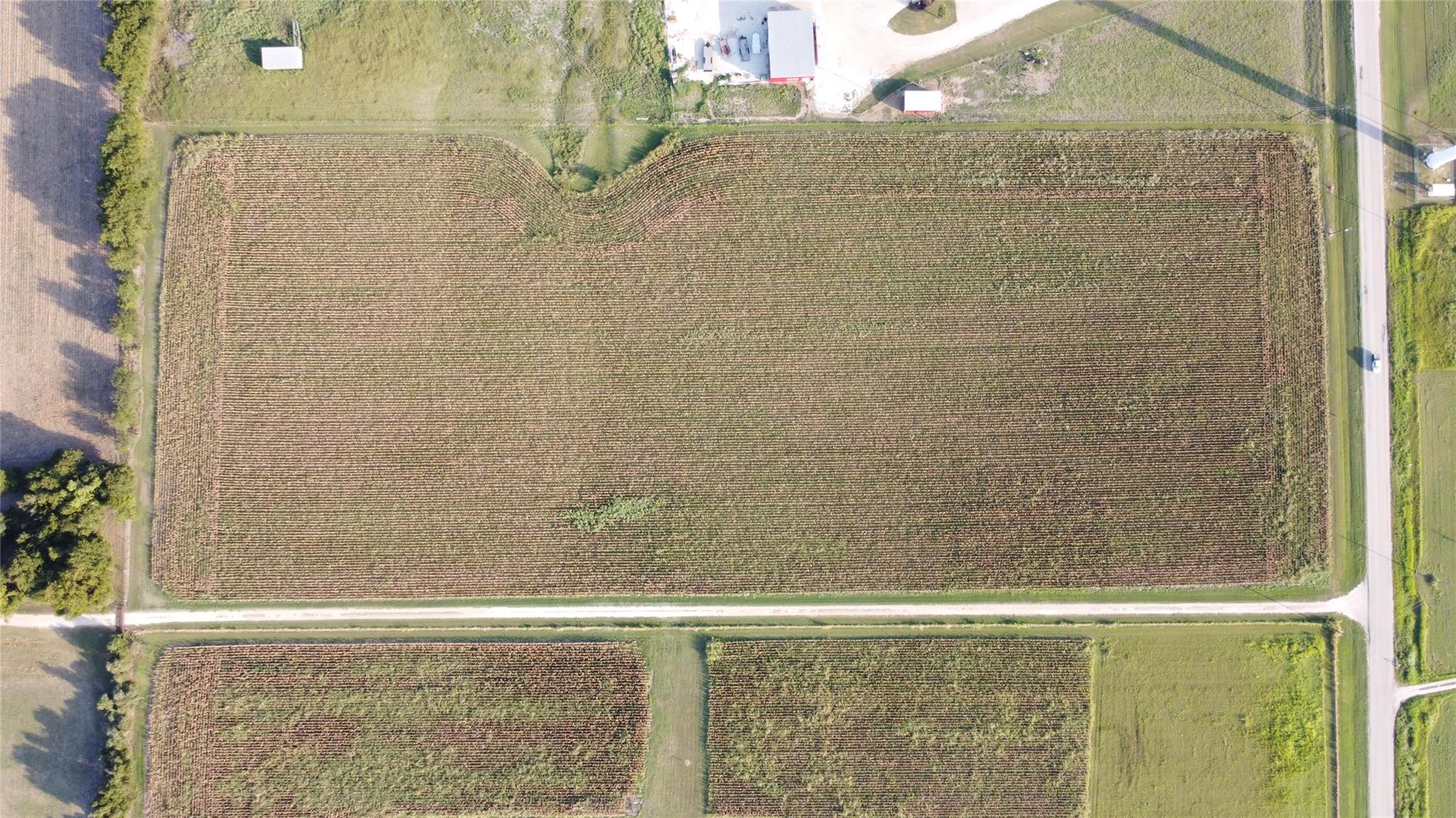 1295 County Road 432 Rd, Taylor, TX 76574