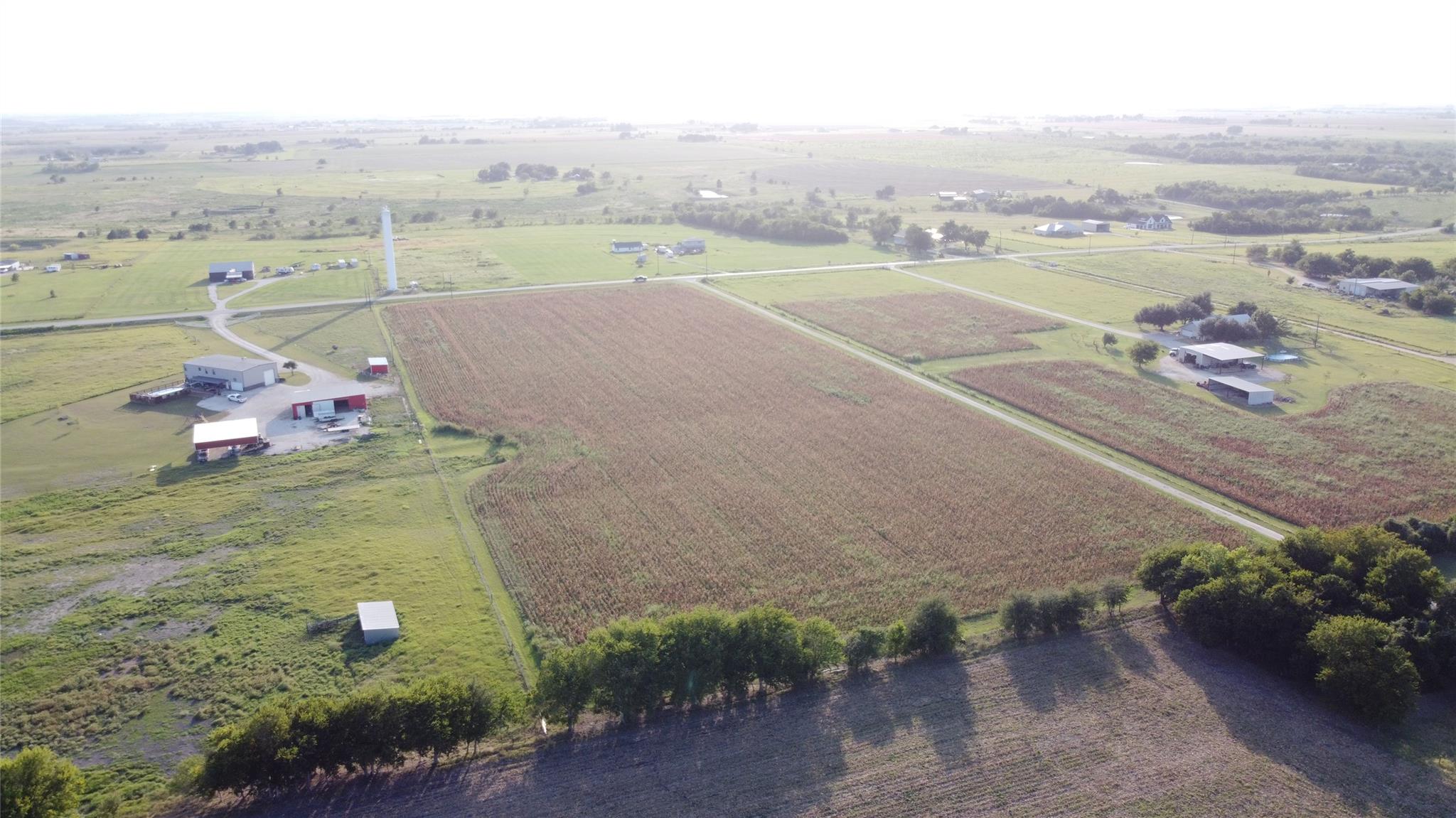 1295 County Road 432 Rd, Taylor, TX 76574