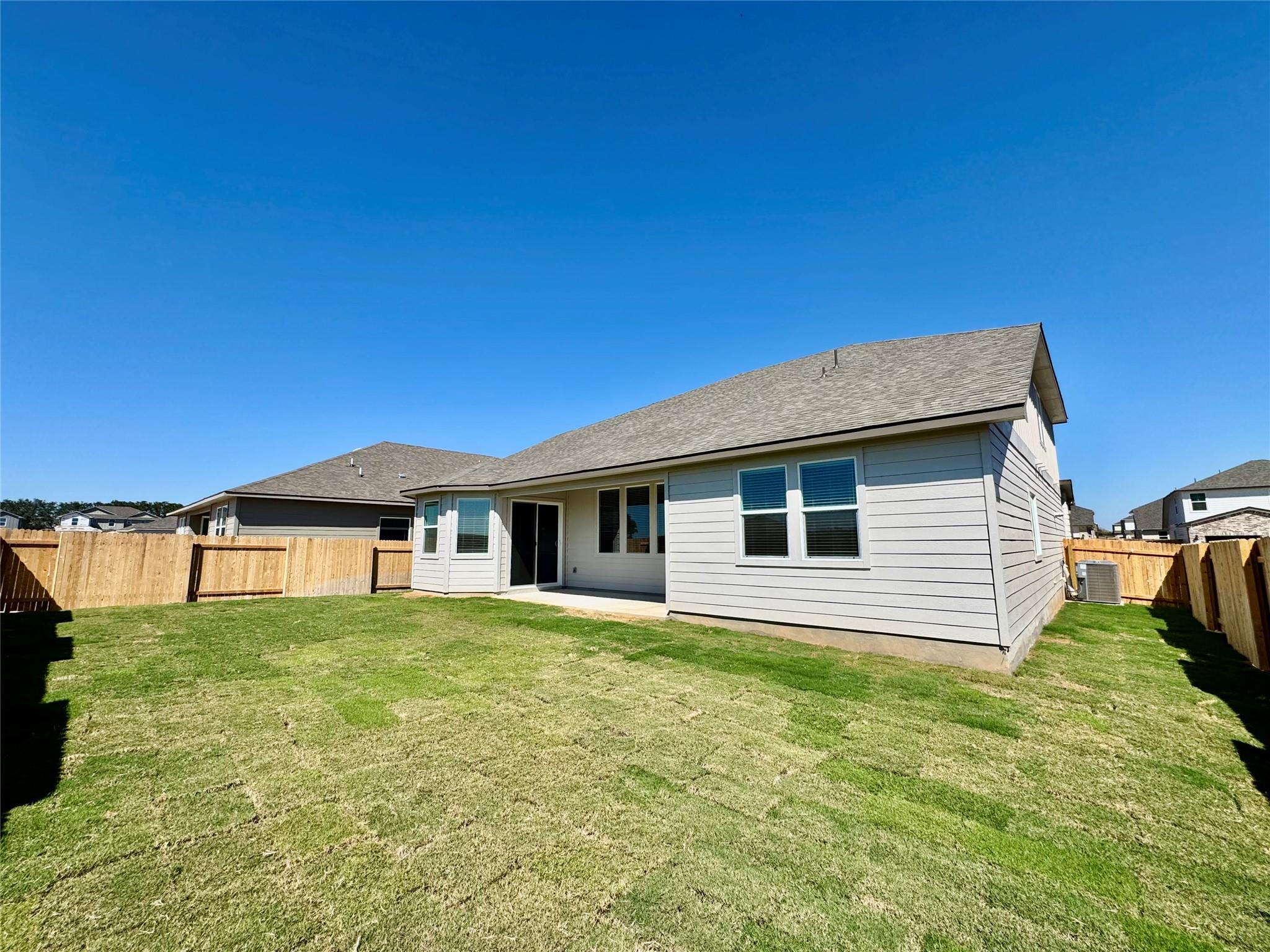 517 Banff Dr, Kyle, TX 78640