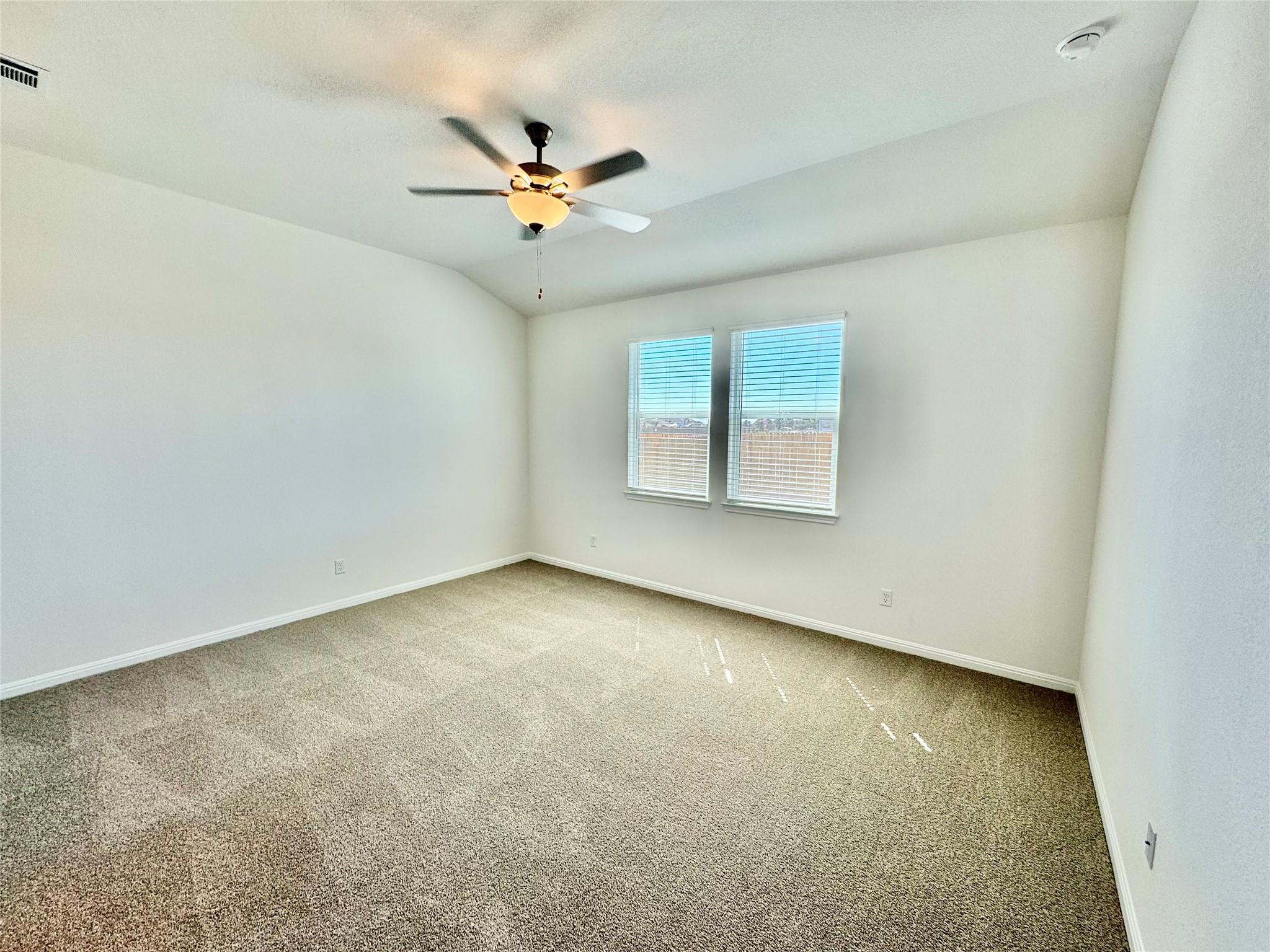 517 Banff Dr, Kyle, TX 78640