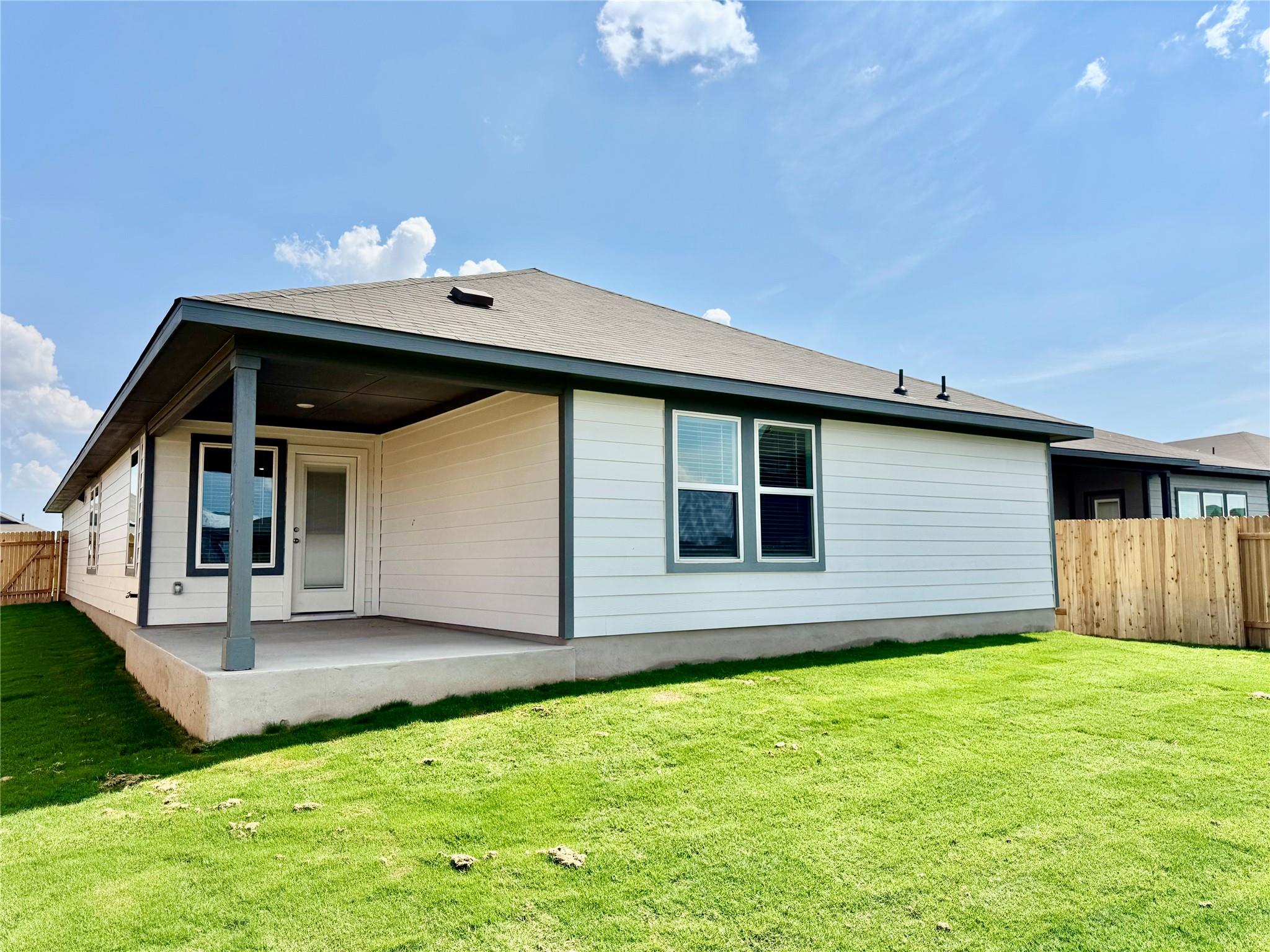 110 Osprey Chain, Cedar Creek, TX 78612