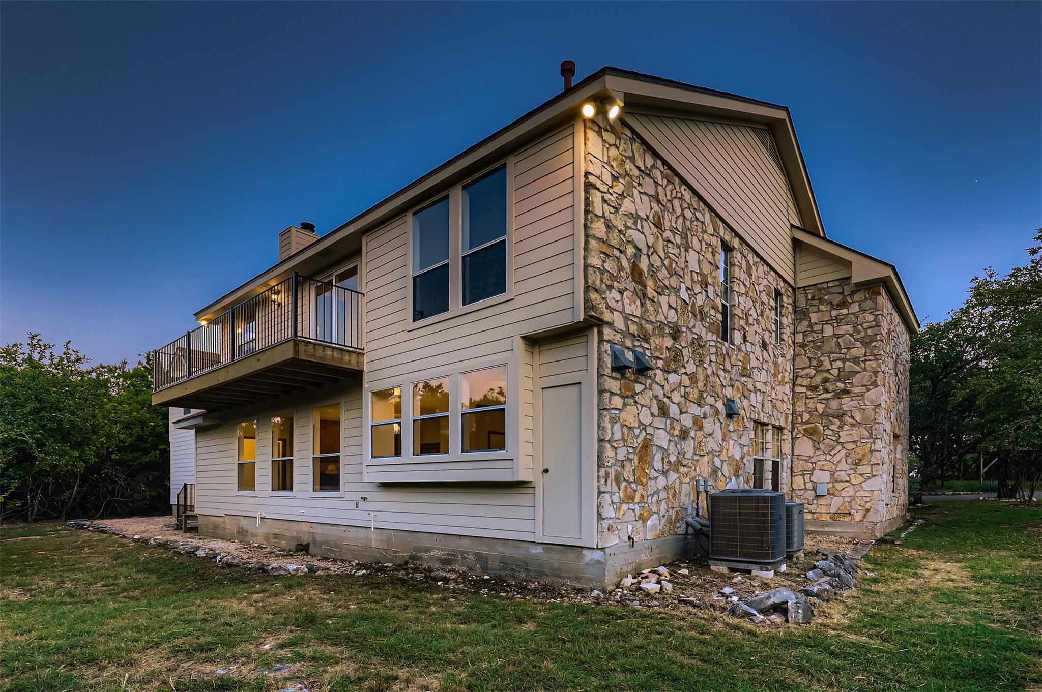 17706 North Rim Dr, Leander, TX 78641