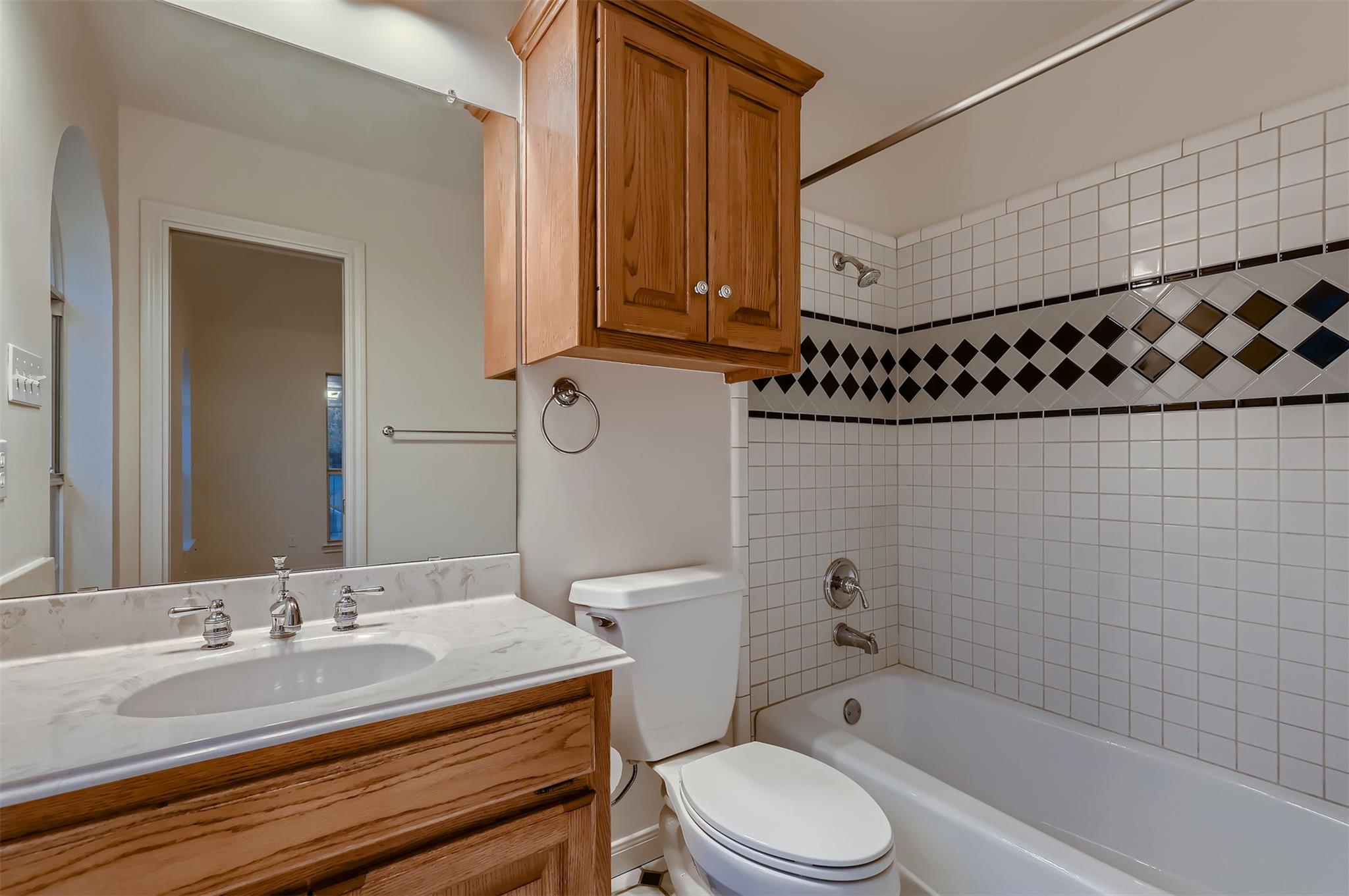 17706 North Rim Dr, Leander, TX 78641