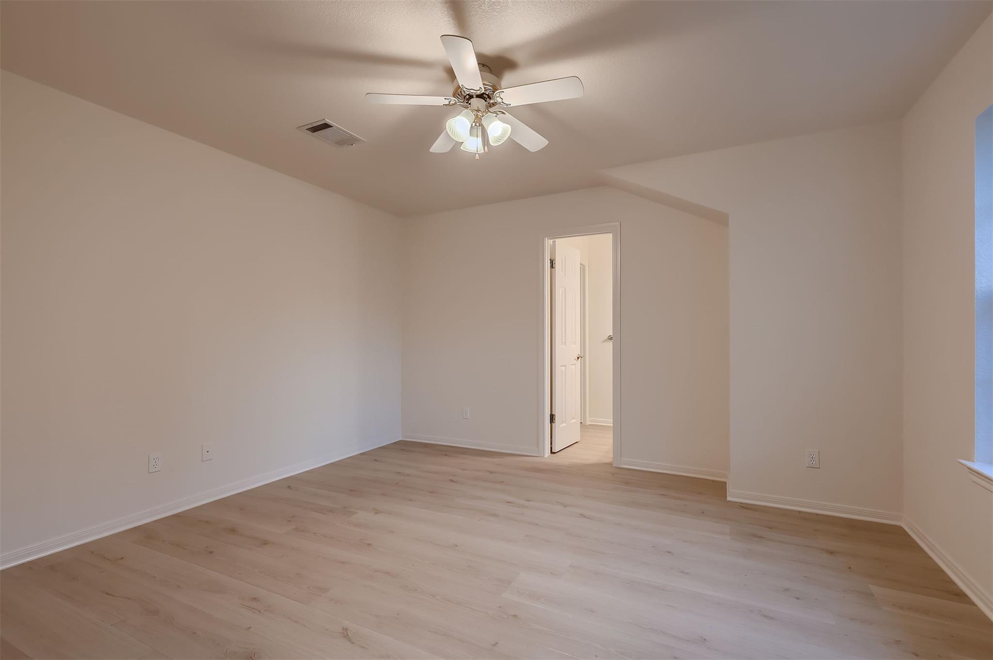 17706 North Rim Dr, Leander, TX 78641