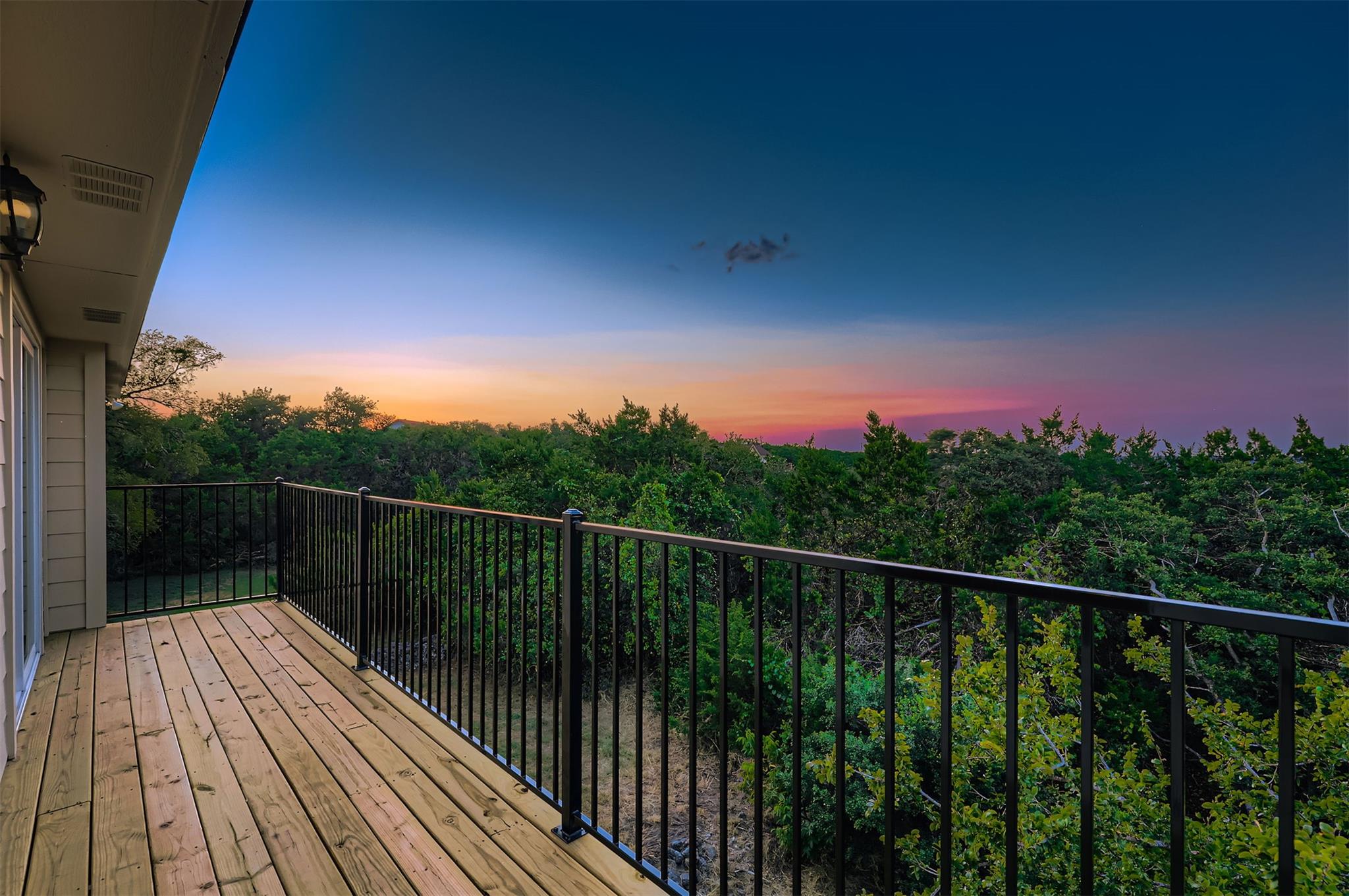 17706 North Rim Dr, Leander, TX 78641