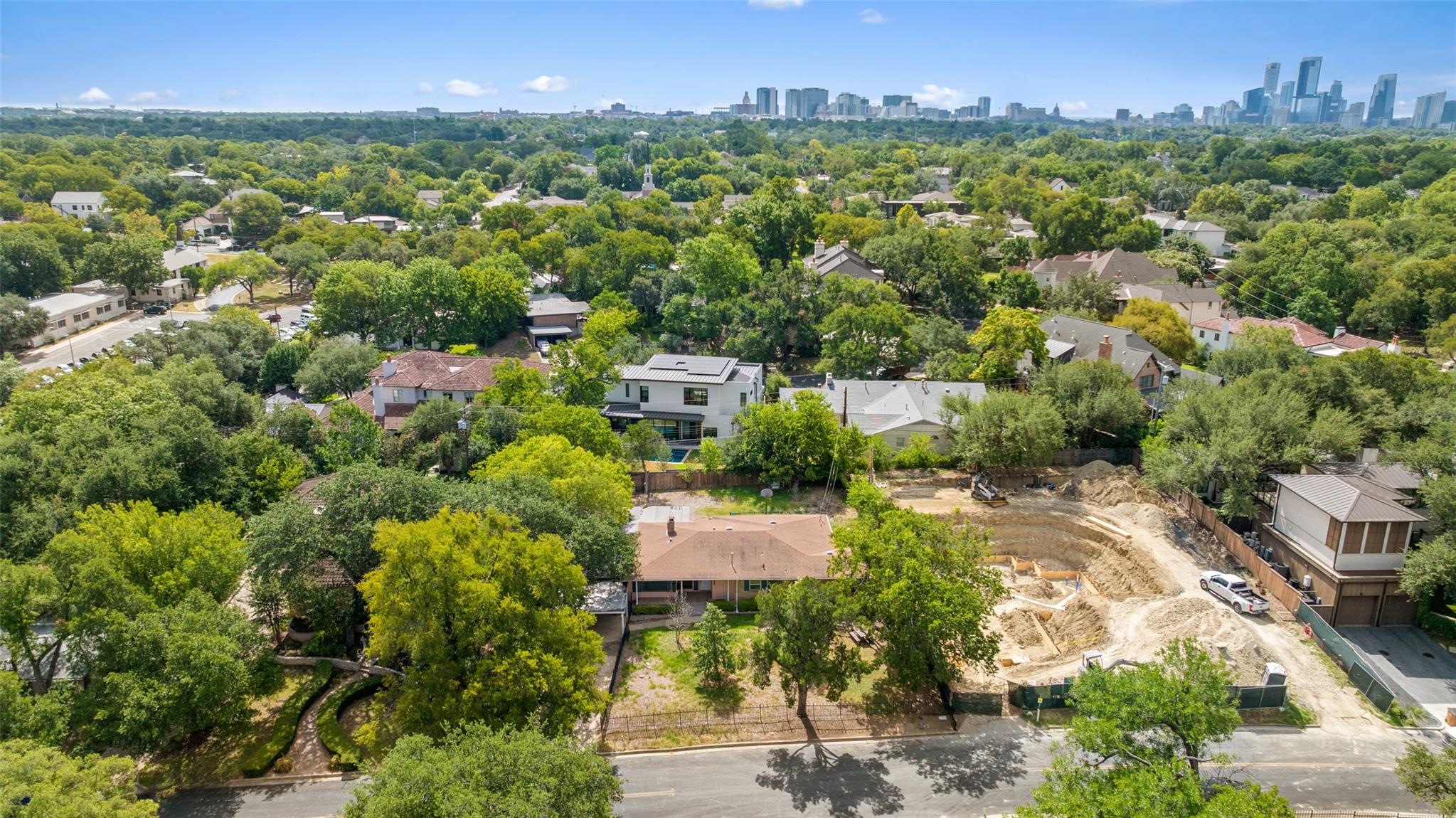 2605 HILLVIEW Rd, Austin, TX 78703