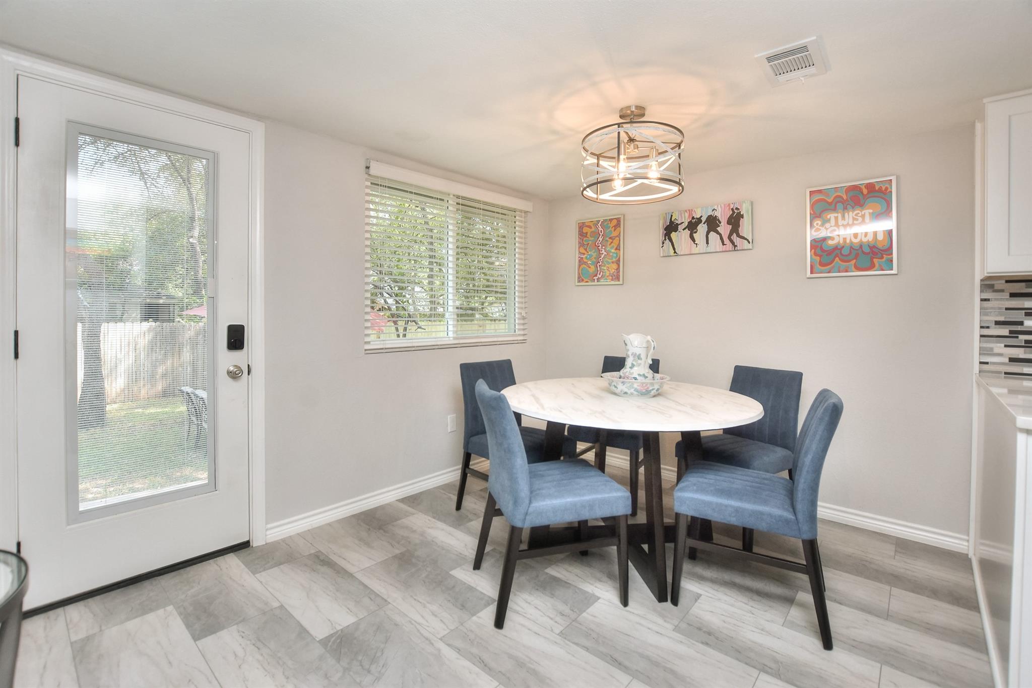 613 Forest Trl, Cedar Park, TX 78613