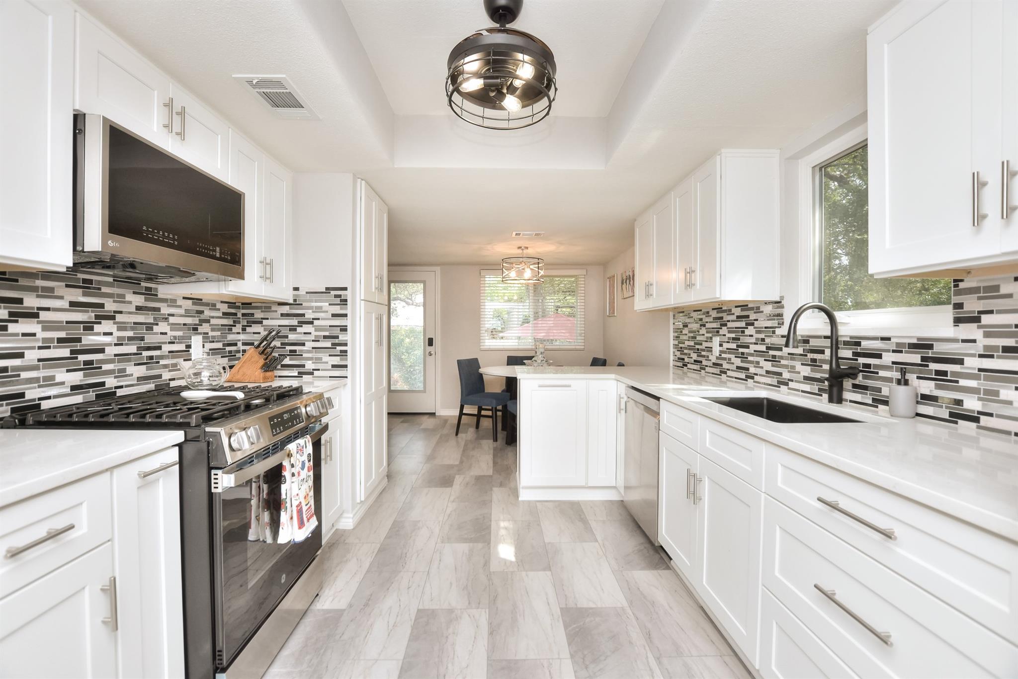 613 Forest Trl, Cedar Park, TX 78613