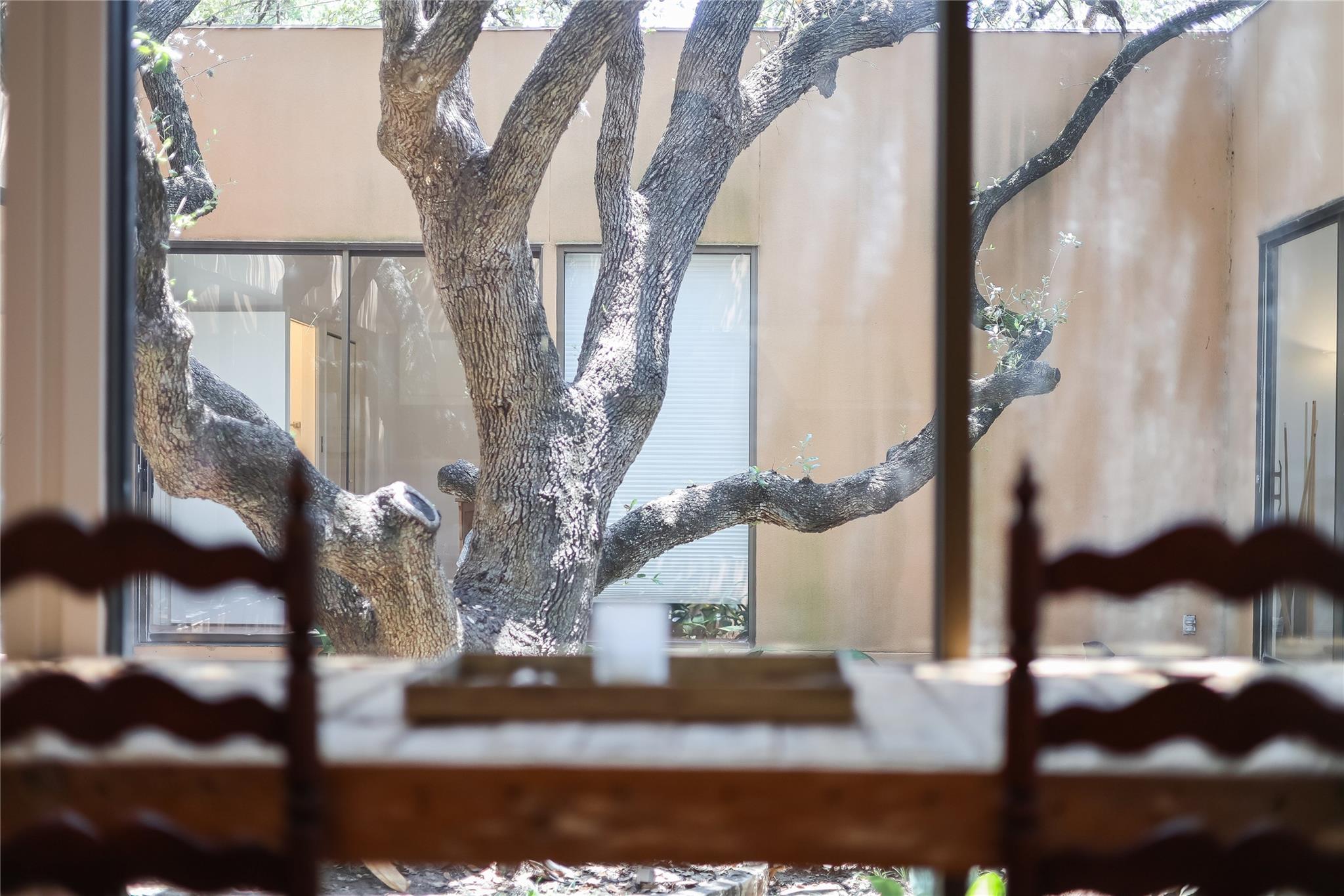 18703 Lakeland Dr, Lago Vista, TX 78645