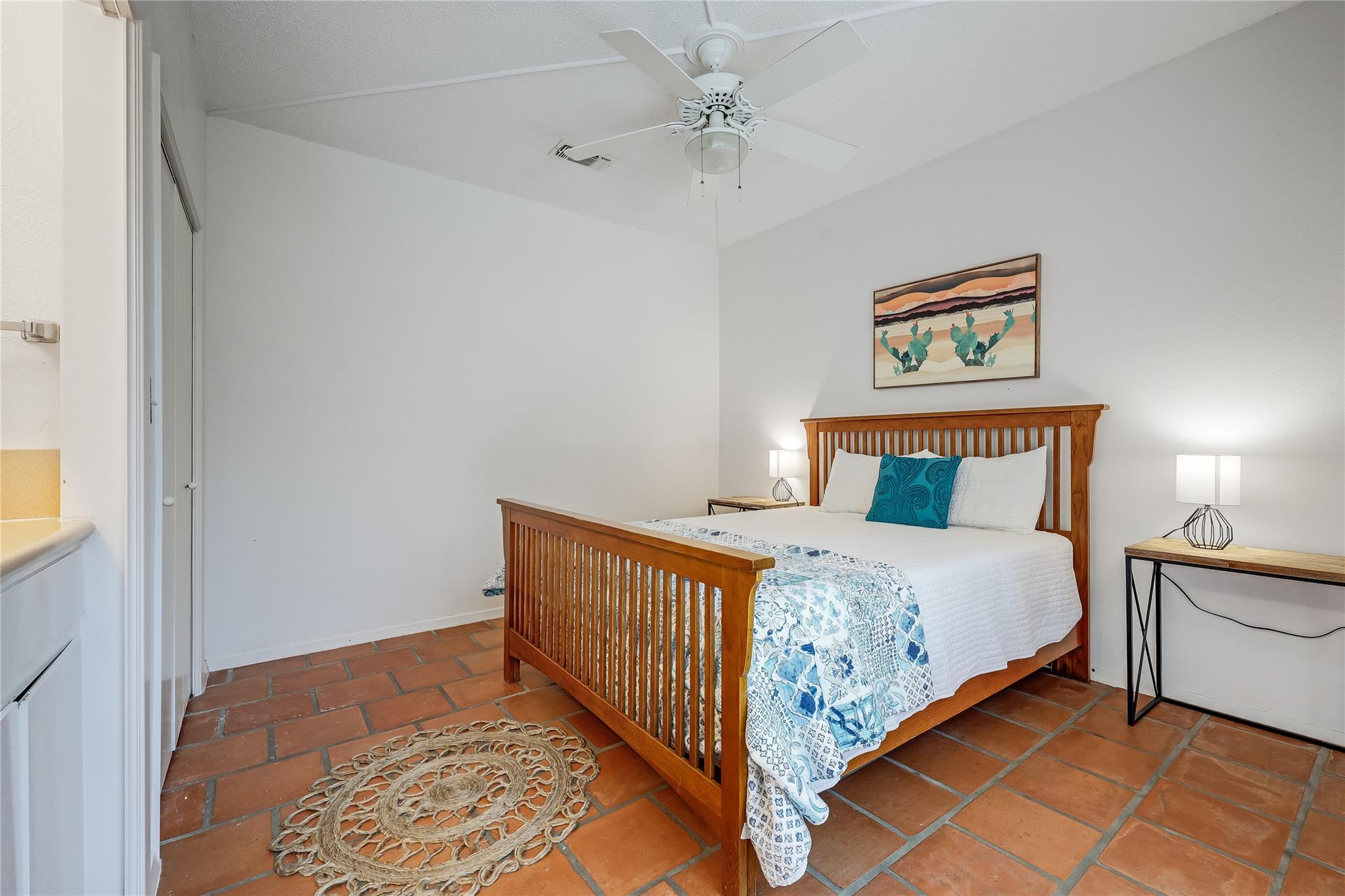 18703 Lakeland Dr, Lago Vista, TX 78645