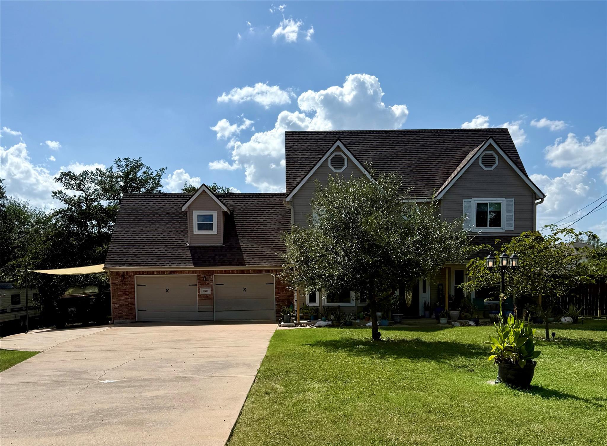 220 Olde Oak Dr, Georgetown, TX 78633