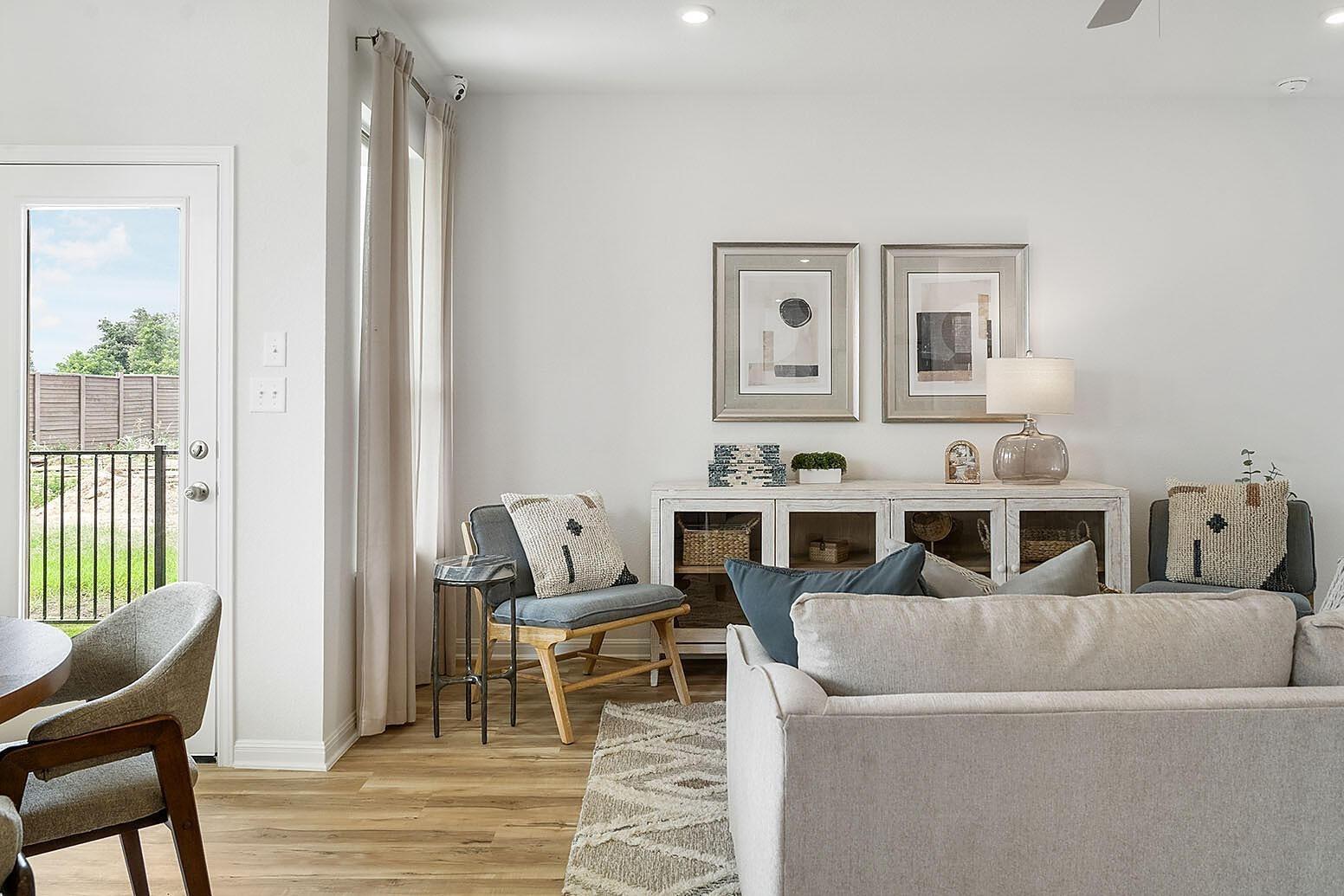 2204A Cornfield Dr, Pflugerville, TX 78660