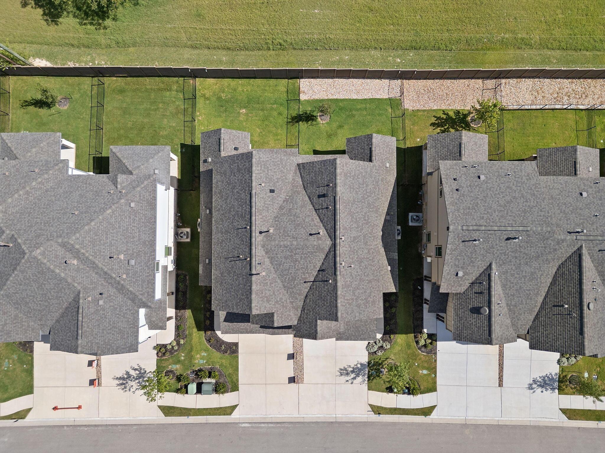 2206B Cornfield Dr, Pflugerville, TX 78660