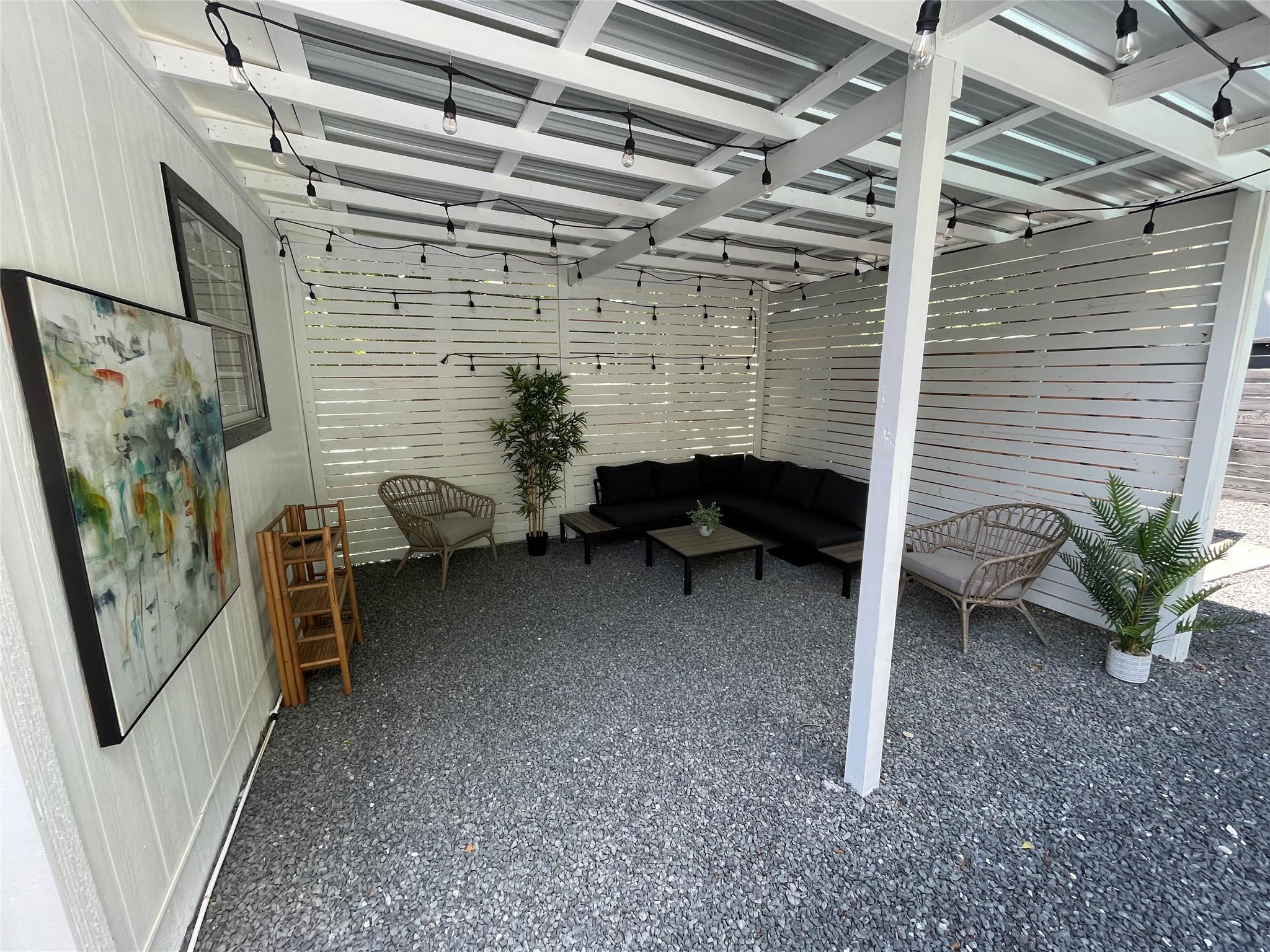 2402 Santa Rita St, Austin, TX 78702