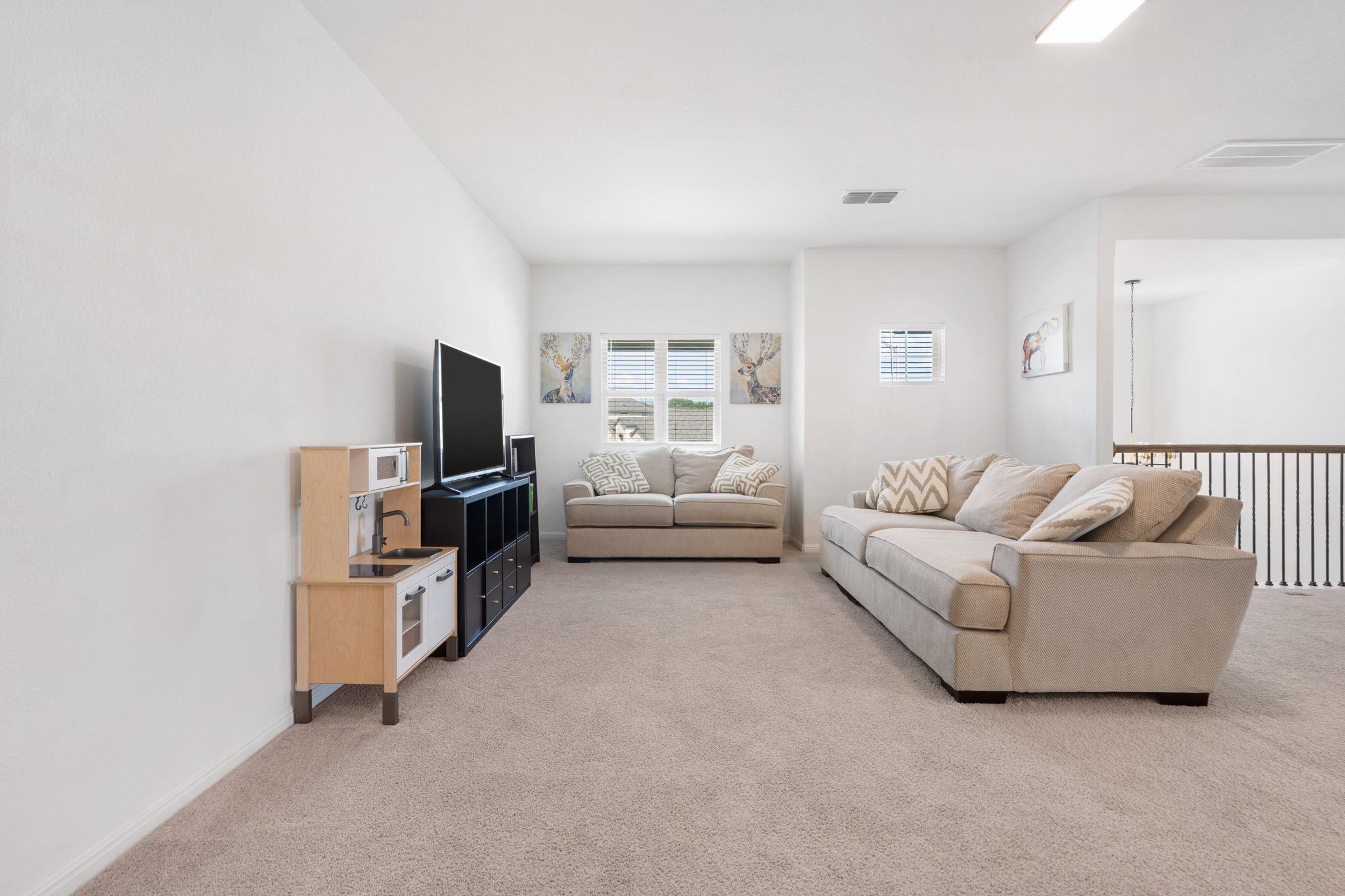 232 Manassas Dr, Leander, TX 78641