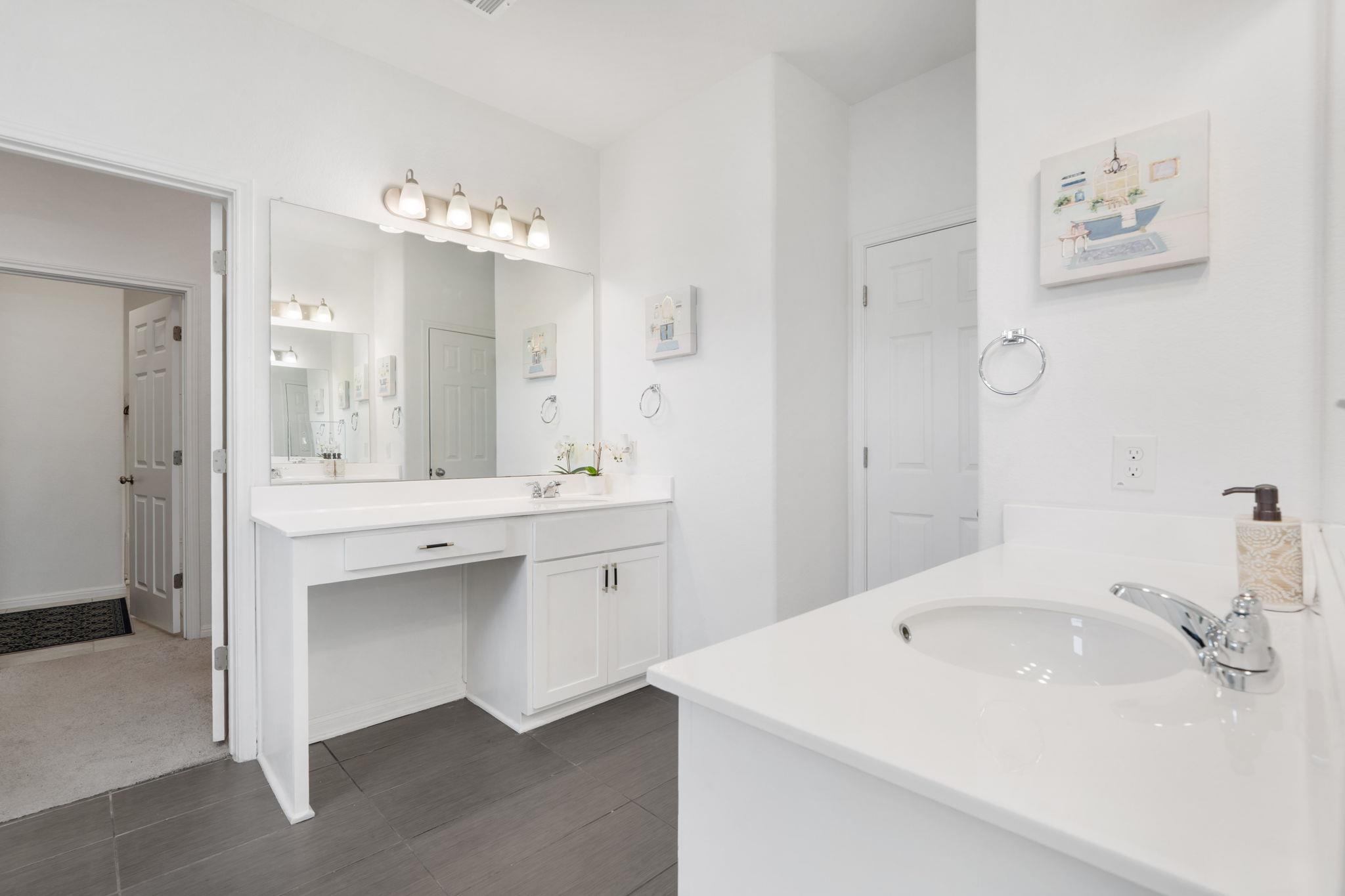 232 Manassas Dr, Leander, TX 78641