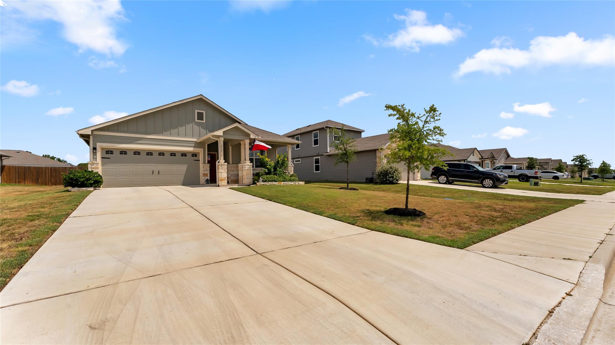 235 Bunting Ln, Bertram, TX 78605