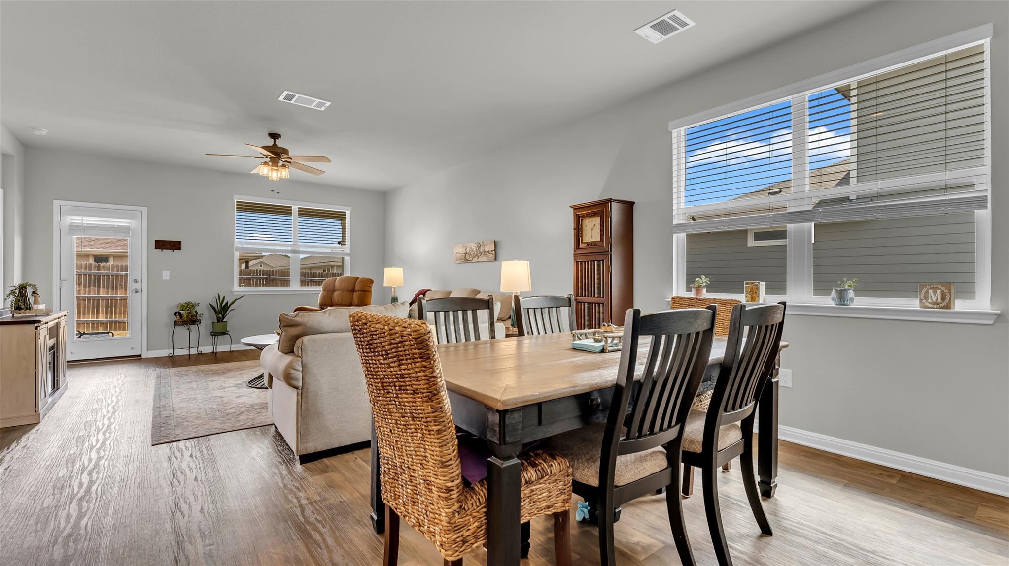 235 Bunting Ln, Bertram, TX 78605