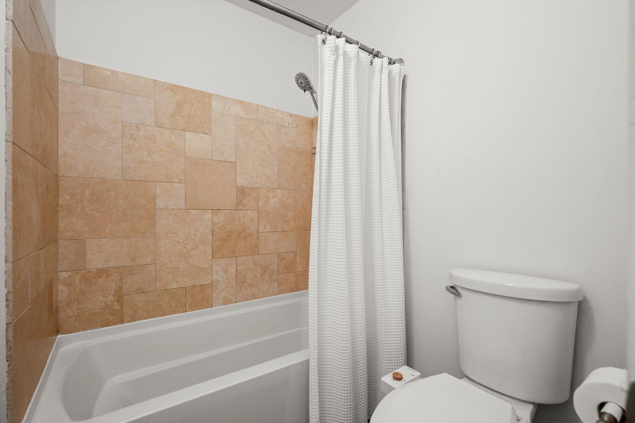 3431 North Hills Dr # 119, Austin, TX 78731